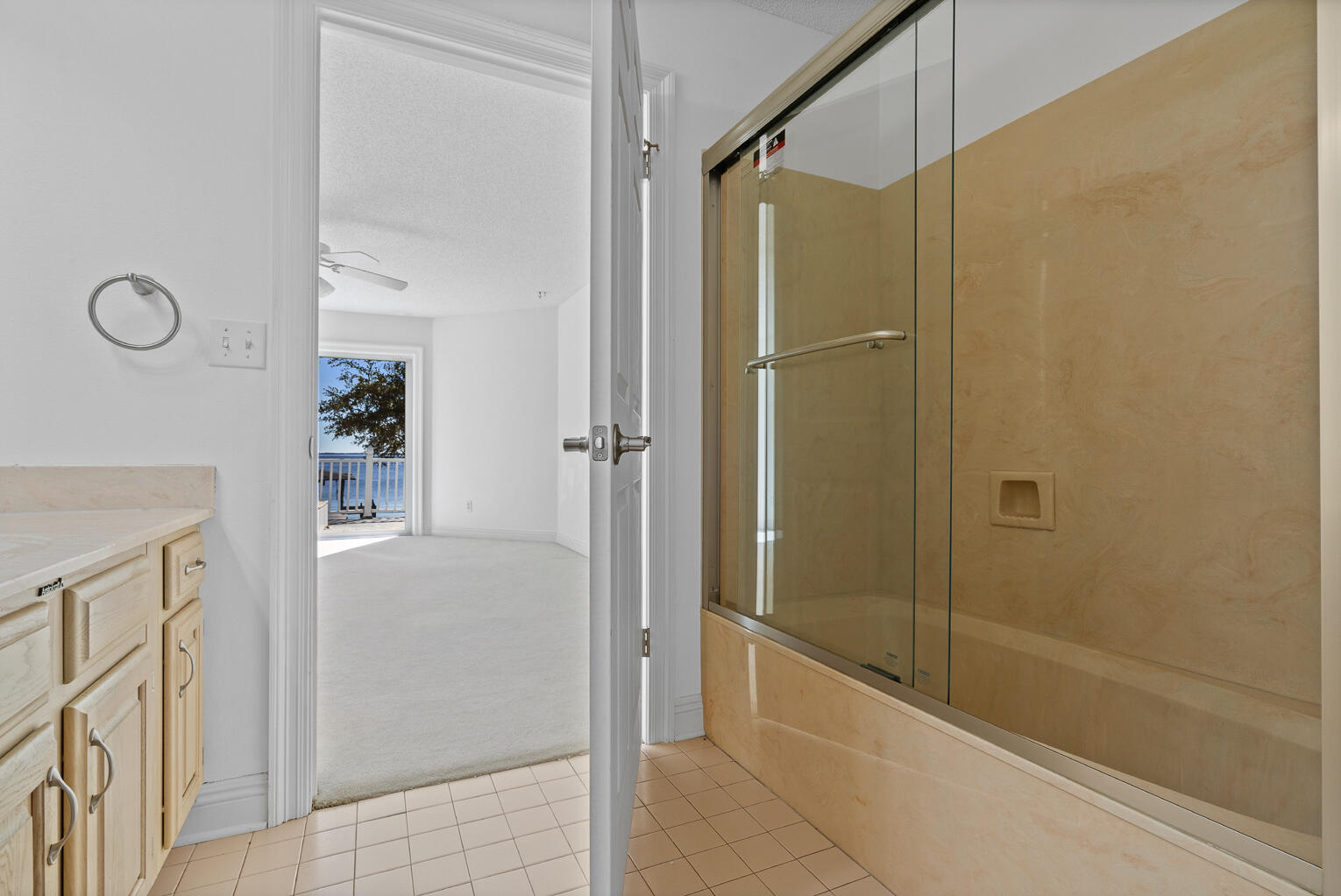 INDIAN BAY - Residential