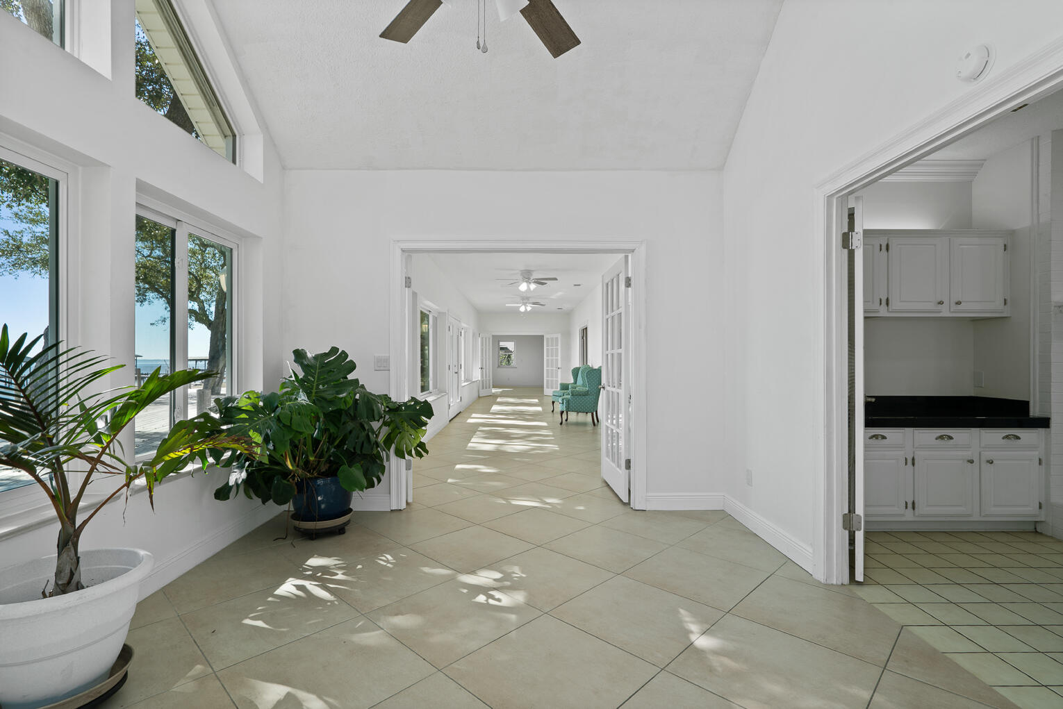 INDIAN BAY - Residential