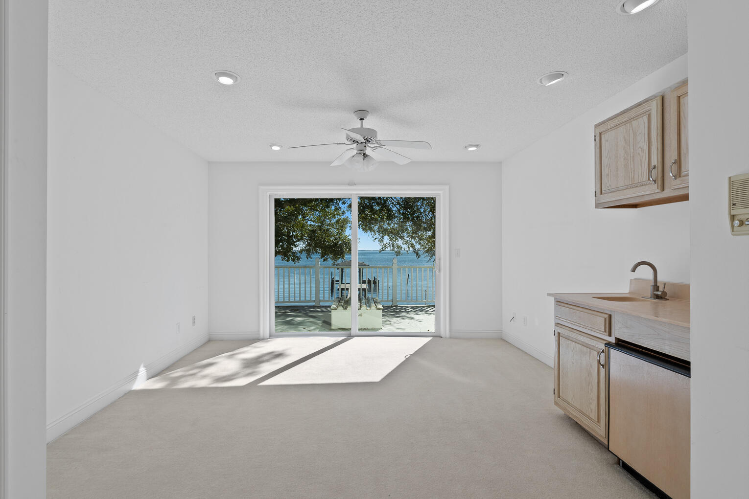 INDIAN BAY - Residential