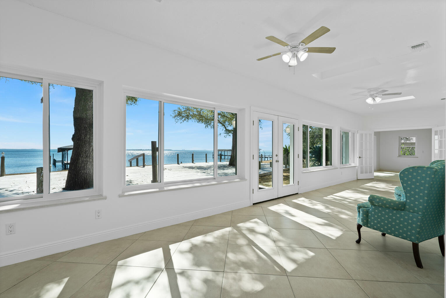 INDIAN BAY - Residential