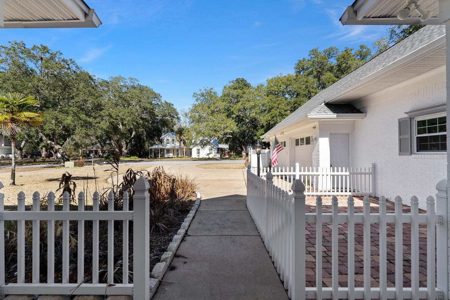 INDIAN BAY - Residential