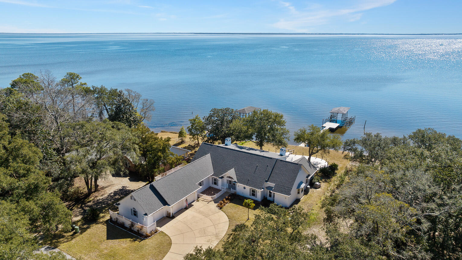 INDIAN BAY - Residential