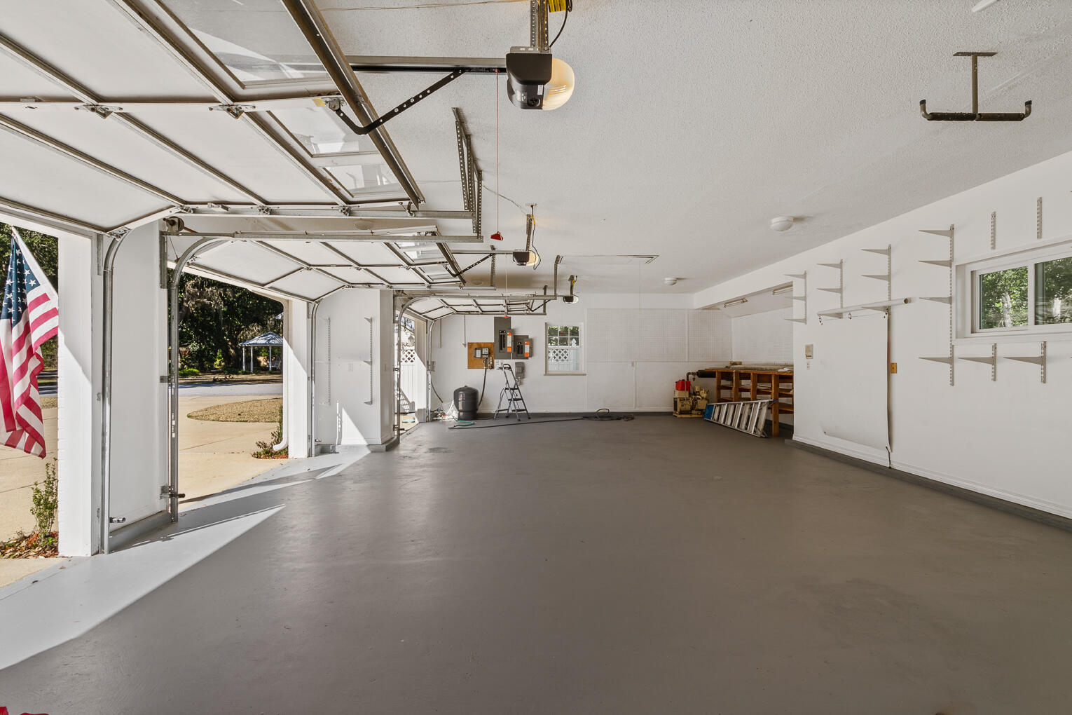 INDIAN BAY - Residential