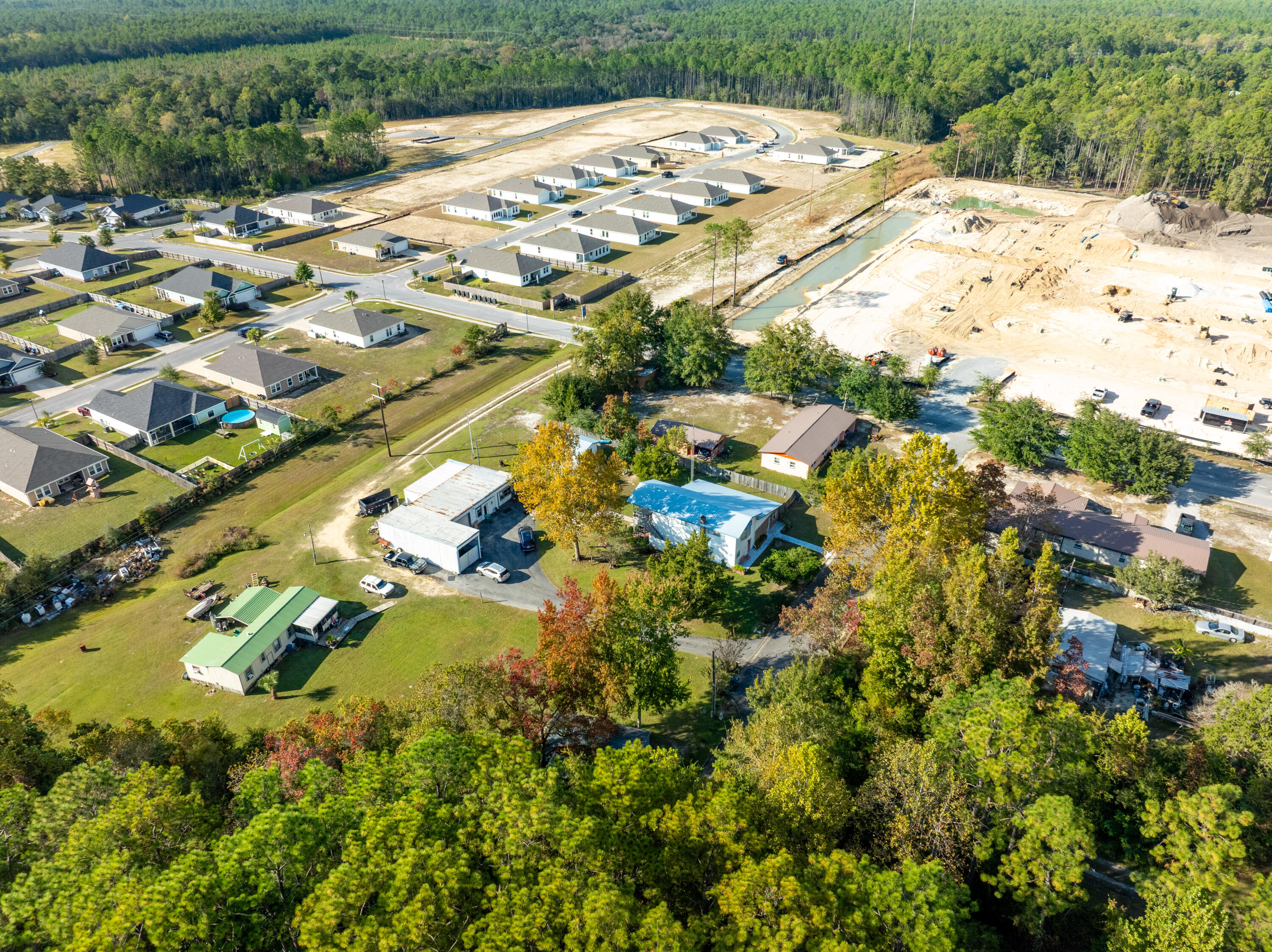 LAFAYETTE HEIGHTS - Land