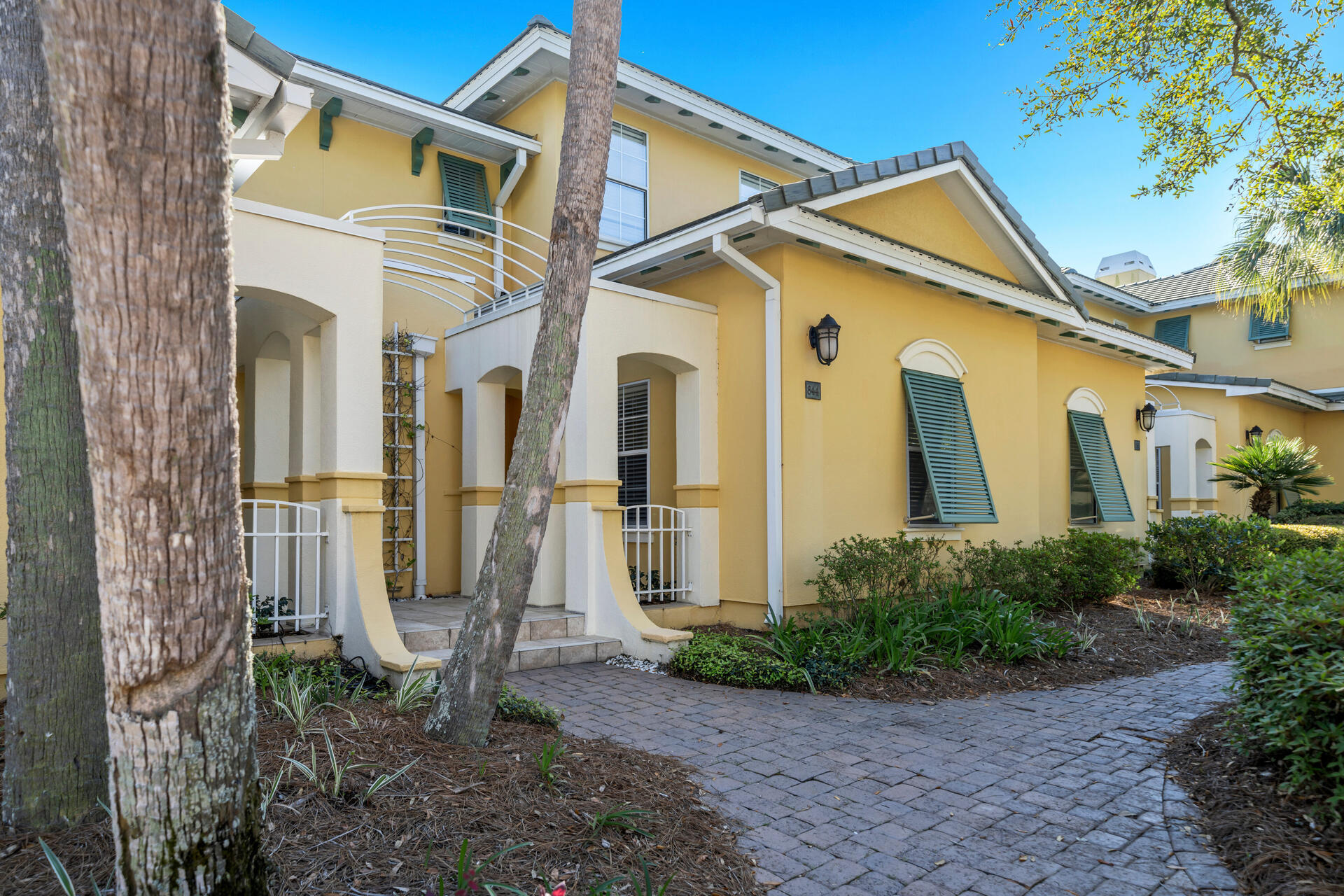 GRAND HARBOUR - Residential