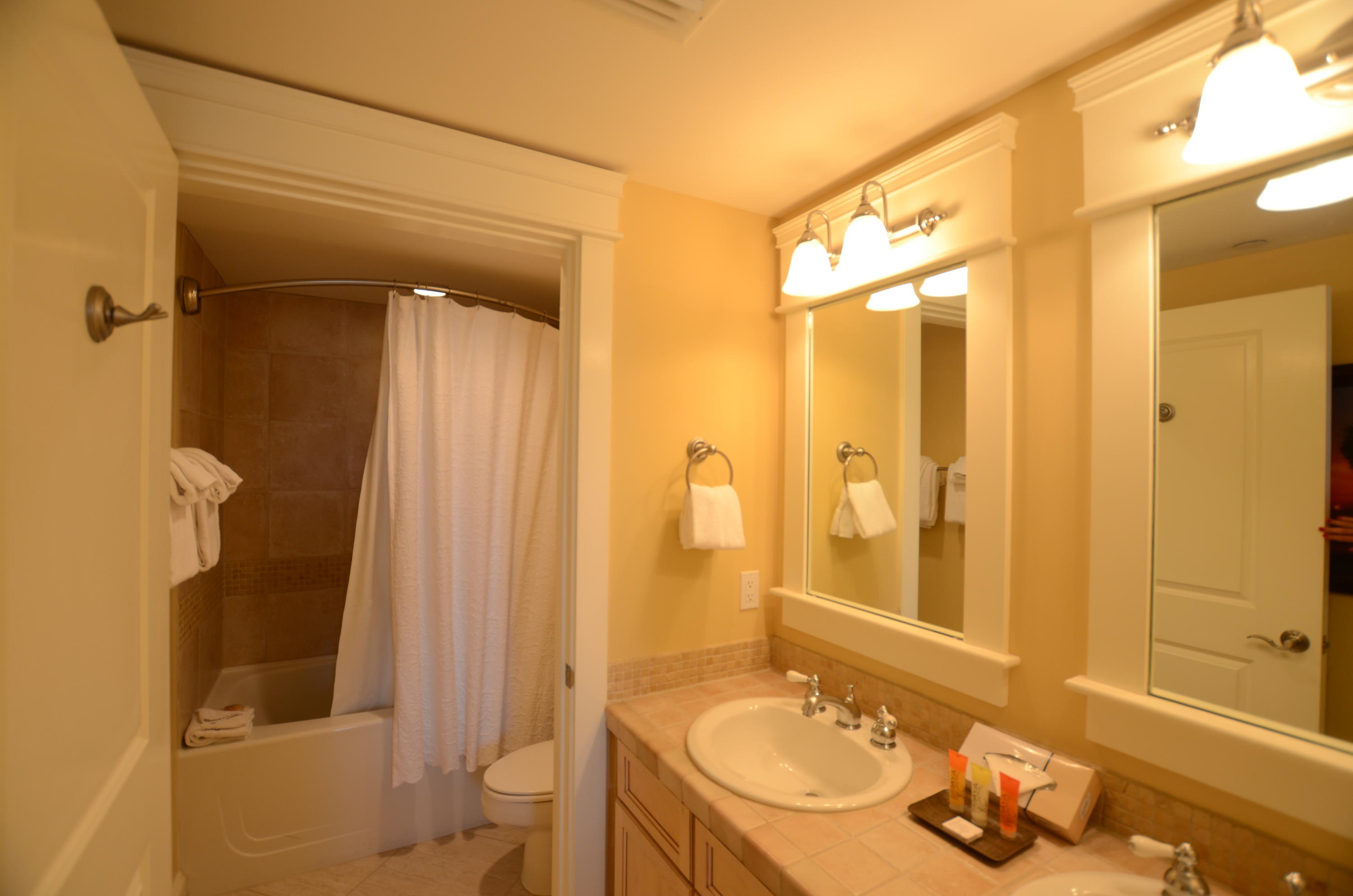 GRAND SANDESTIN THE - Residential Lease