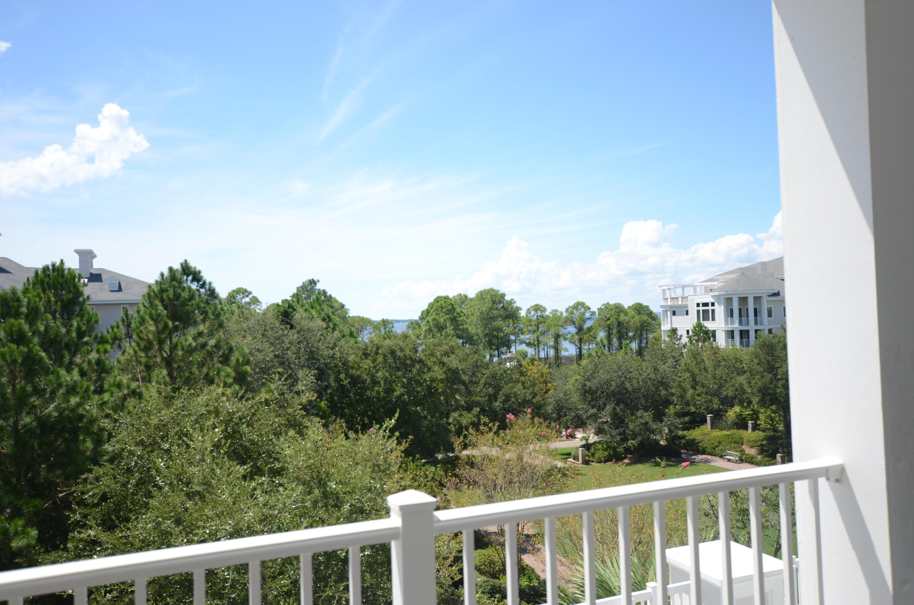 GRAND SANDESTIN THE - Residential Lease