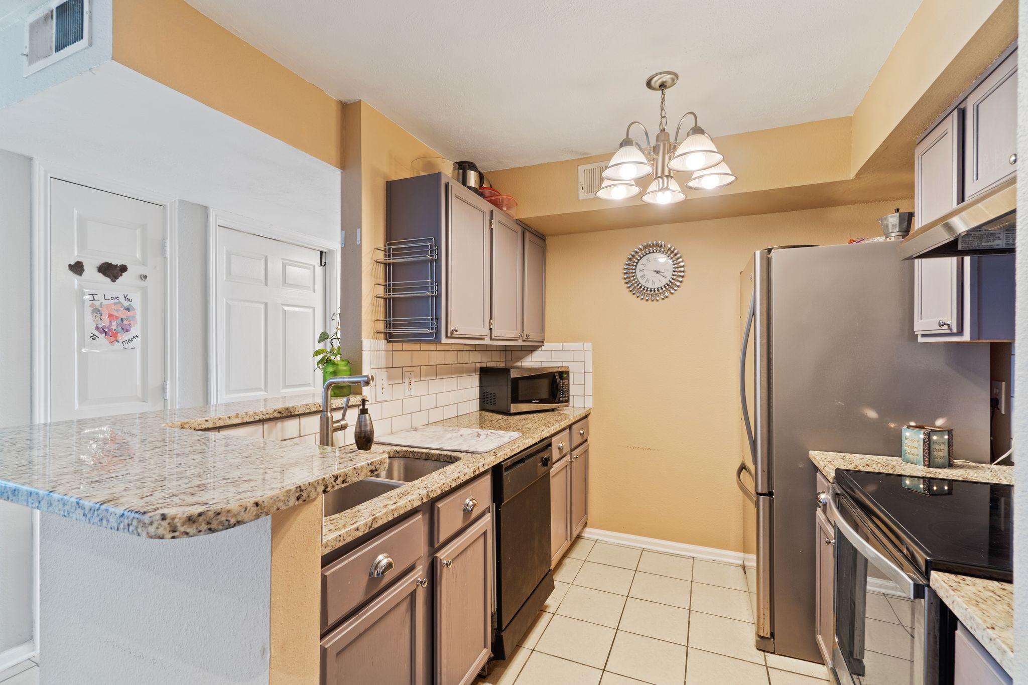 INDIAN LAKE - Residential