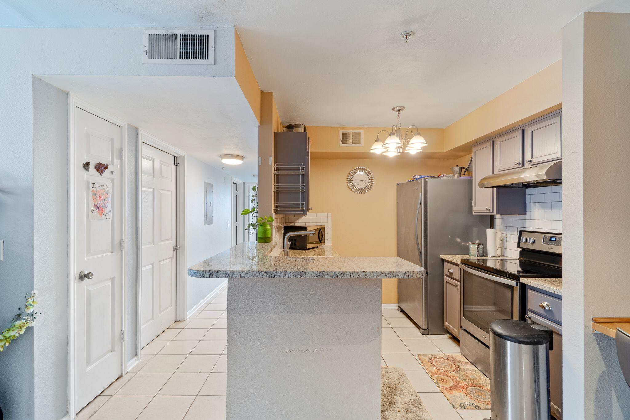 INDIAN LAKE - Residential