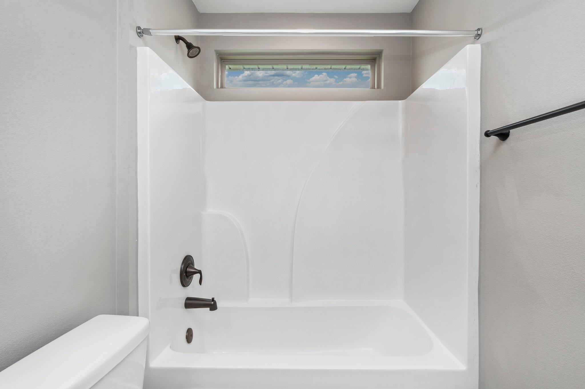 NAVARRE S/D 2ND ADDN - Residential