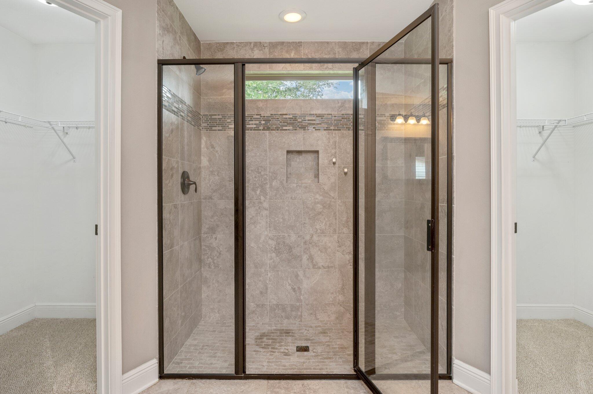 NAVARRE S/D 2ND ADDN - Residential