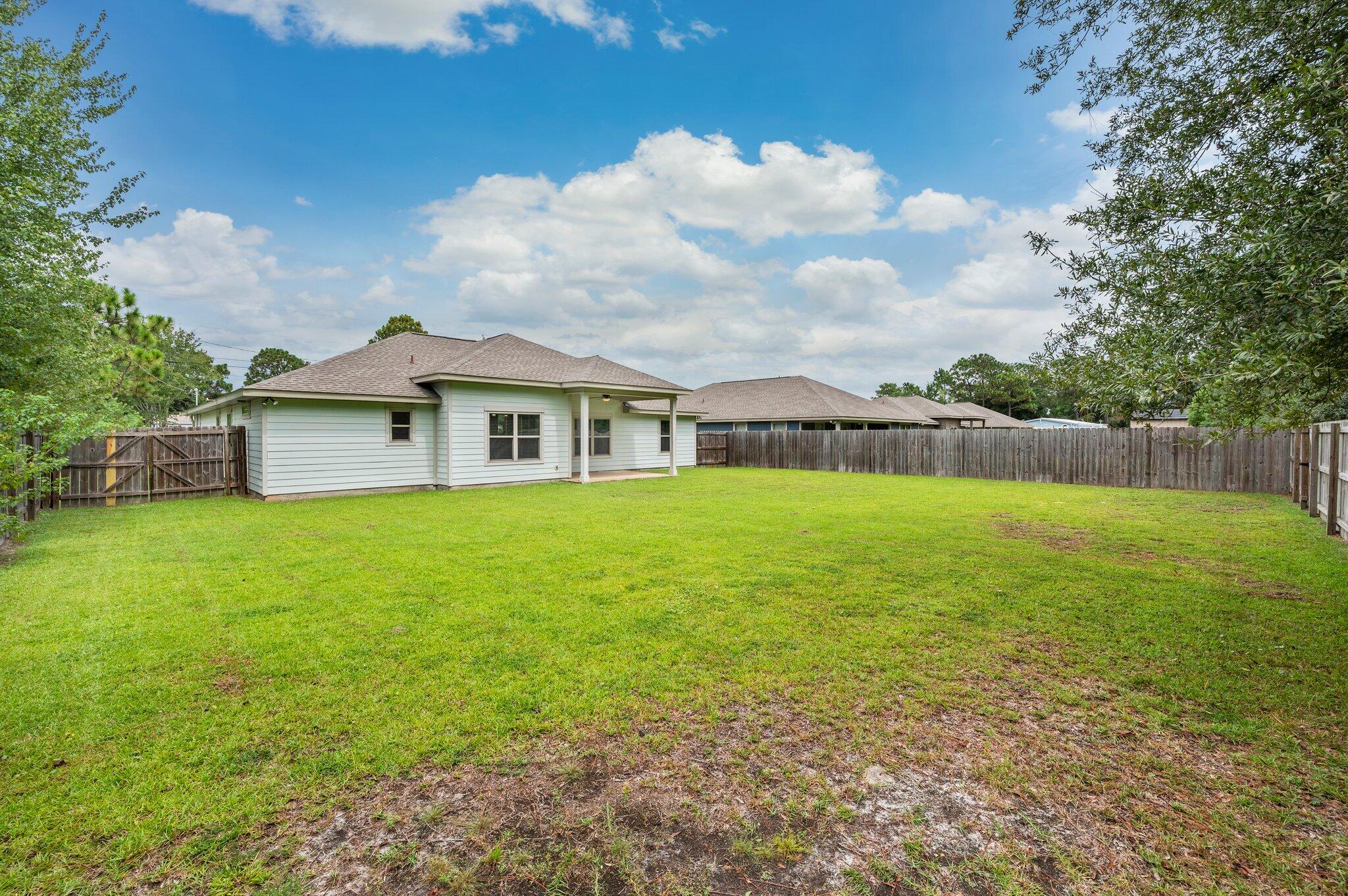 NAVARRE S/D 2ND ADDN - Residential