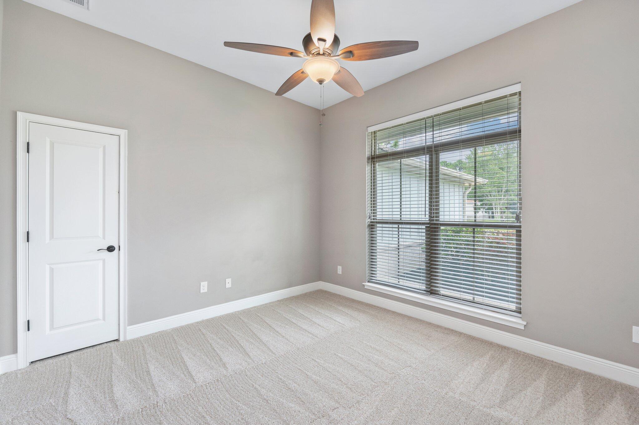 NAVARRE S/D 2ND ADDN - Residential