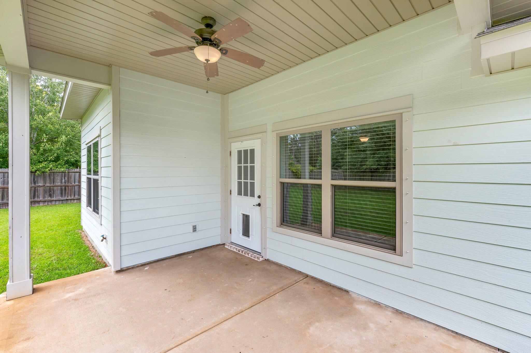 NAVARRE S/D 2ND ADDN - Residential