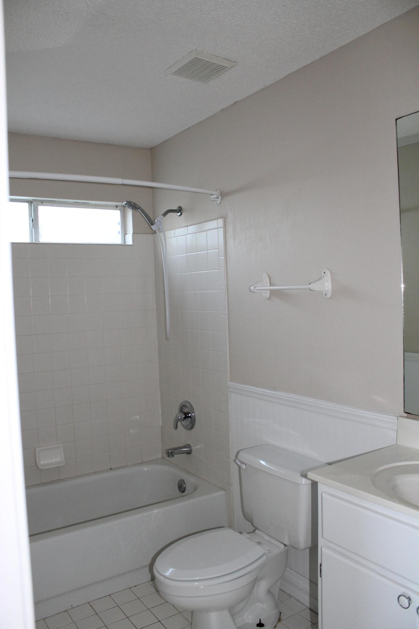 HOLLYROD PARK - Residential