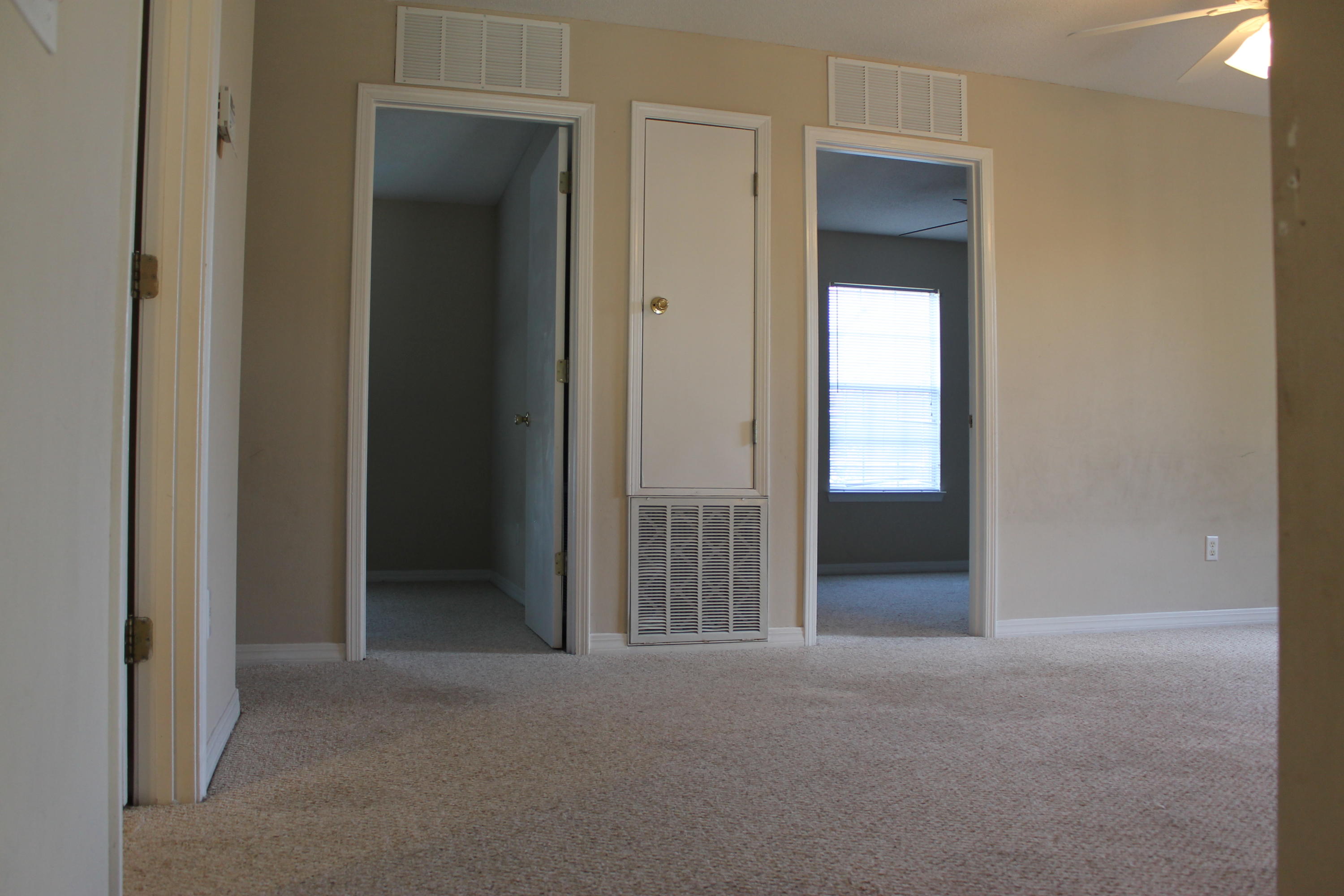 HOLLYROD PARK - Residential