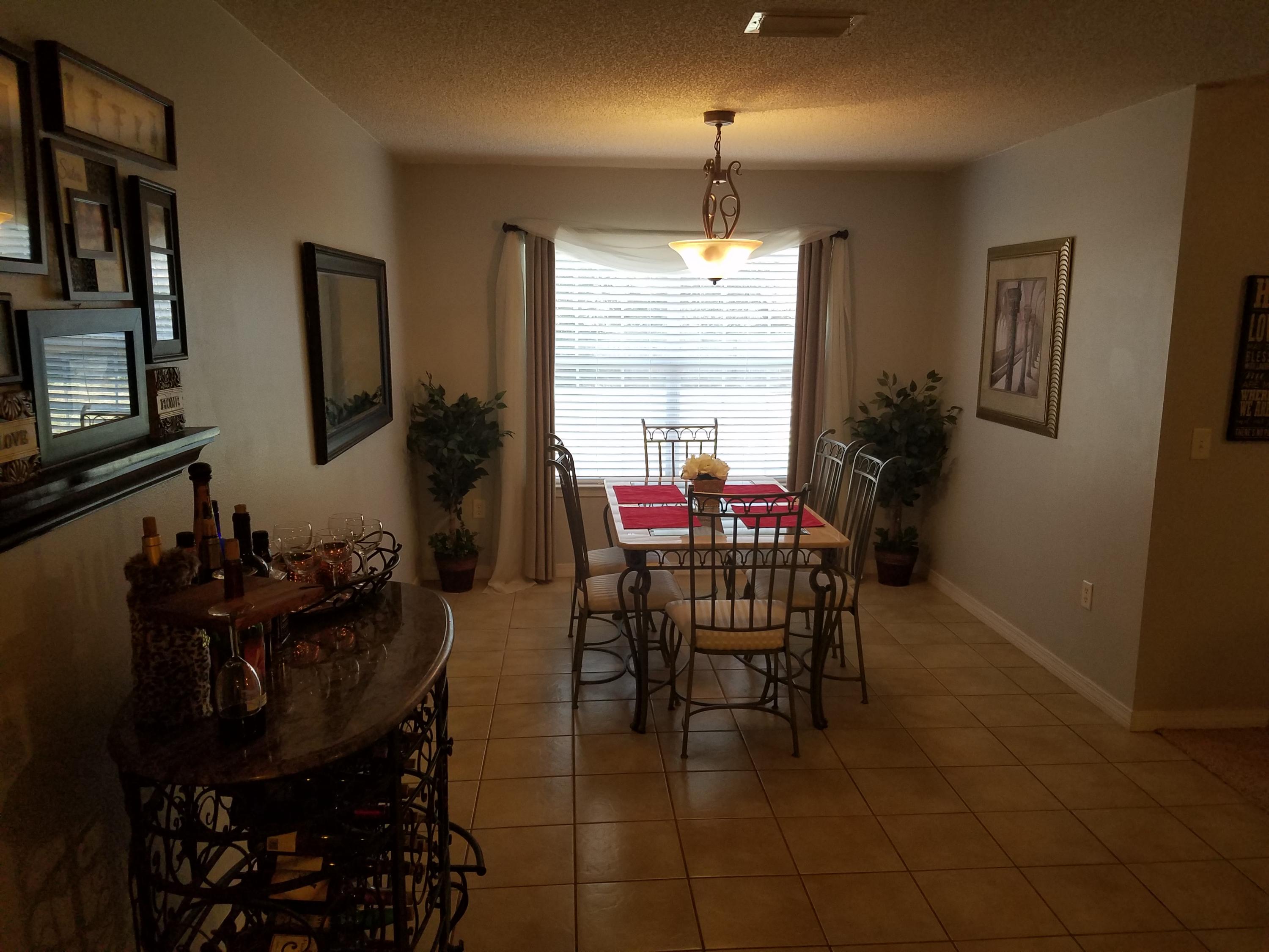 VILLA TASSO TOWN OF - Residential