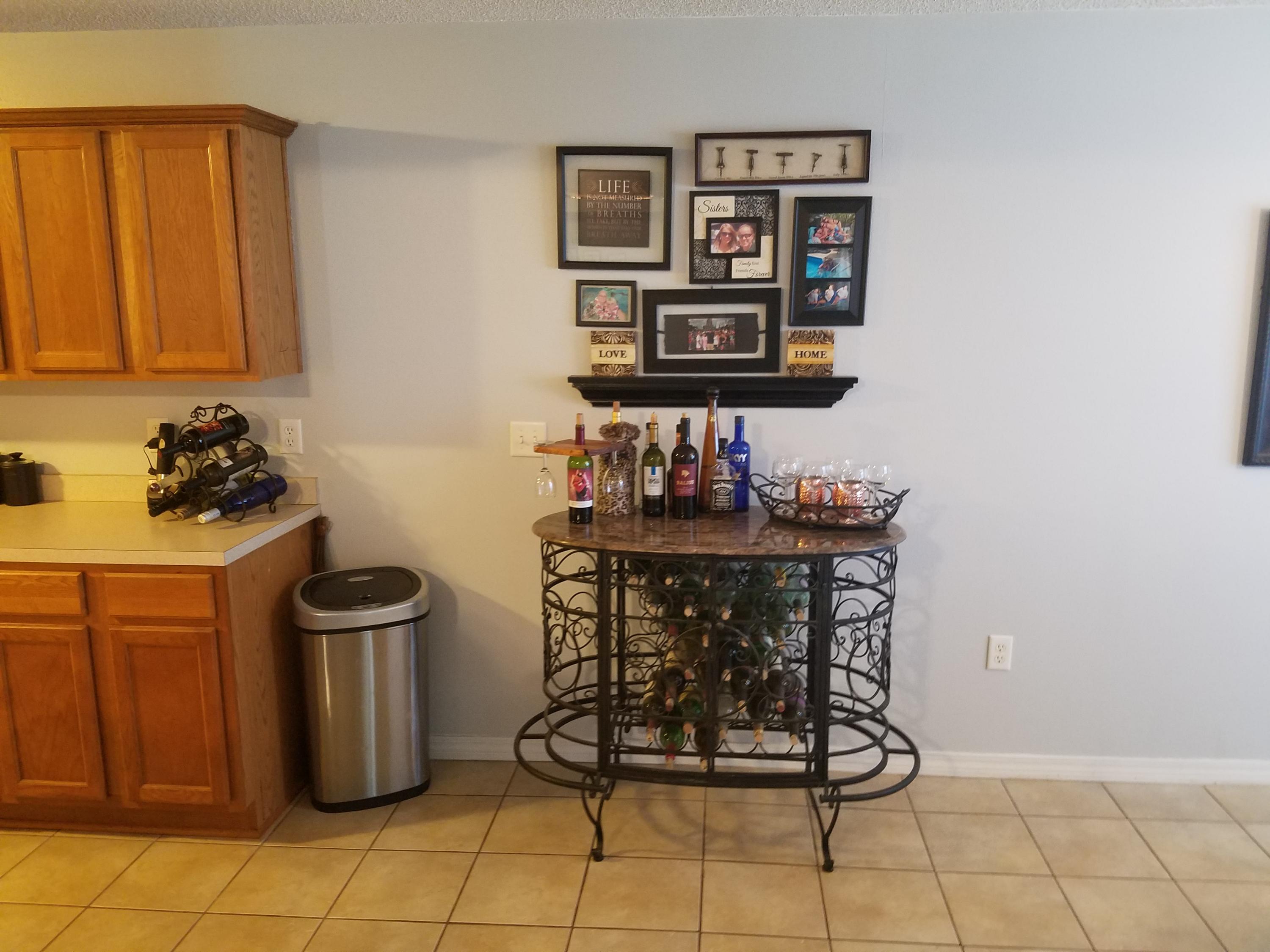 VILLA TASSO TOWN OF - Residential