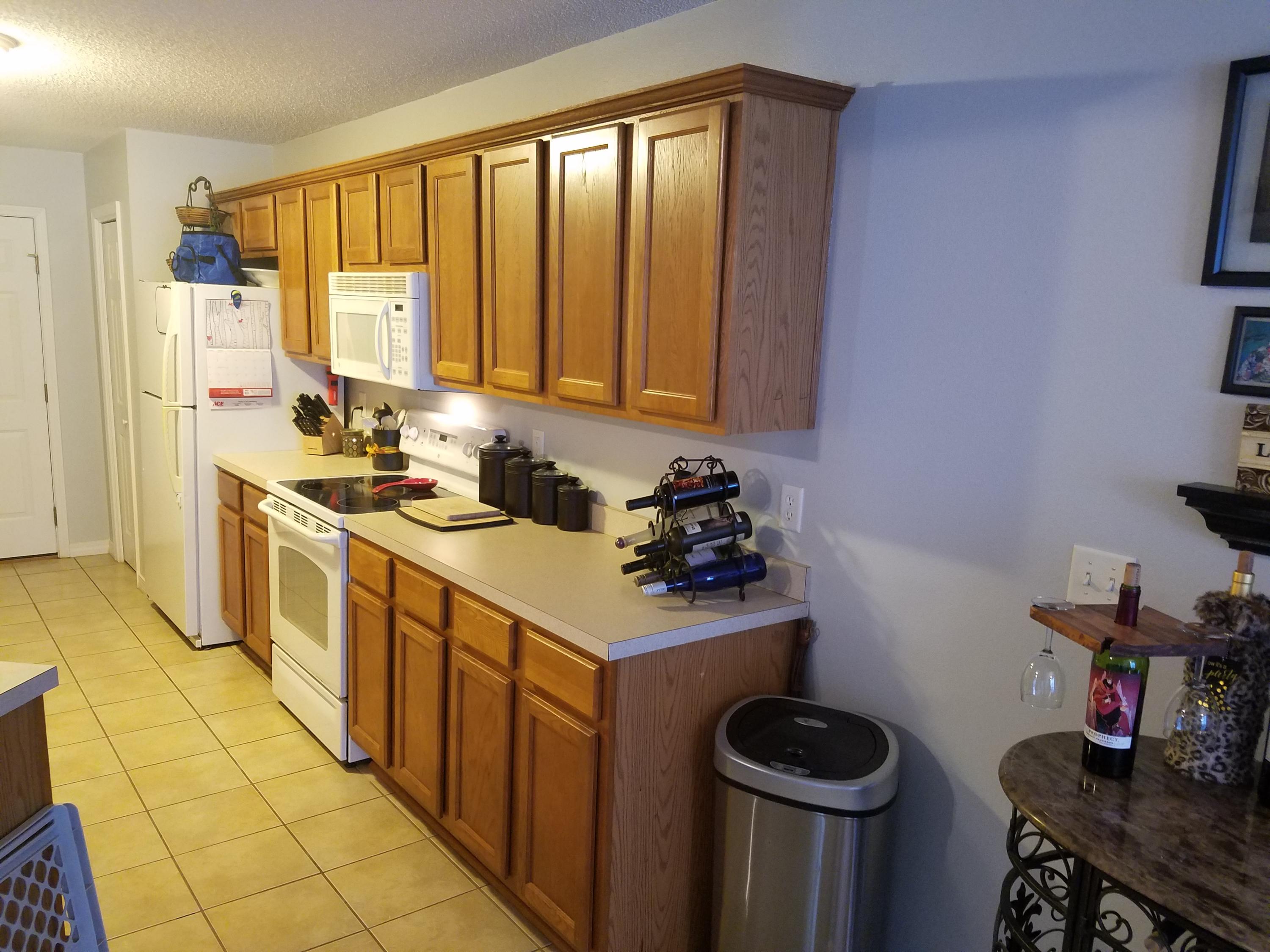 VILLA TASSO TOWN OF - Residential