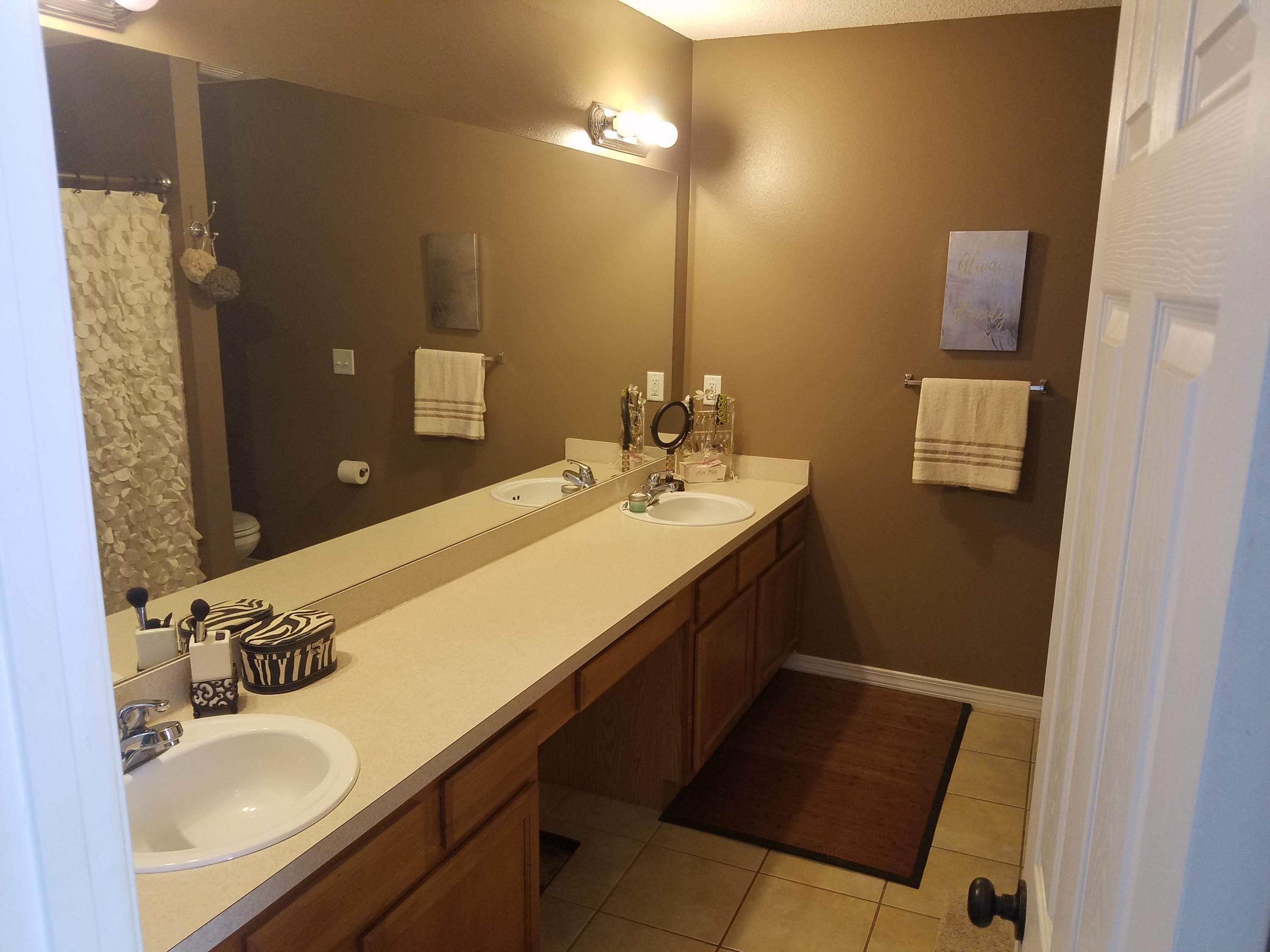 VILLA TASSO TOWN OF - Residential