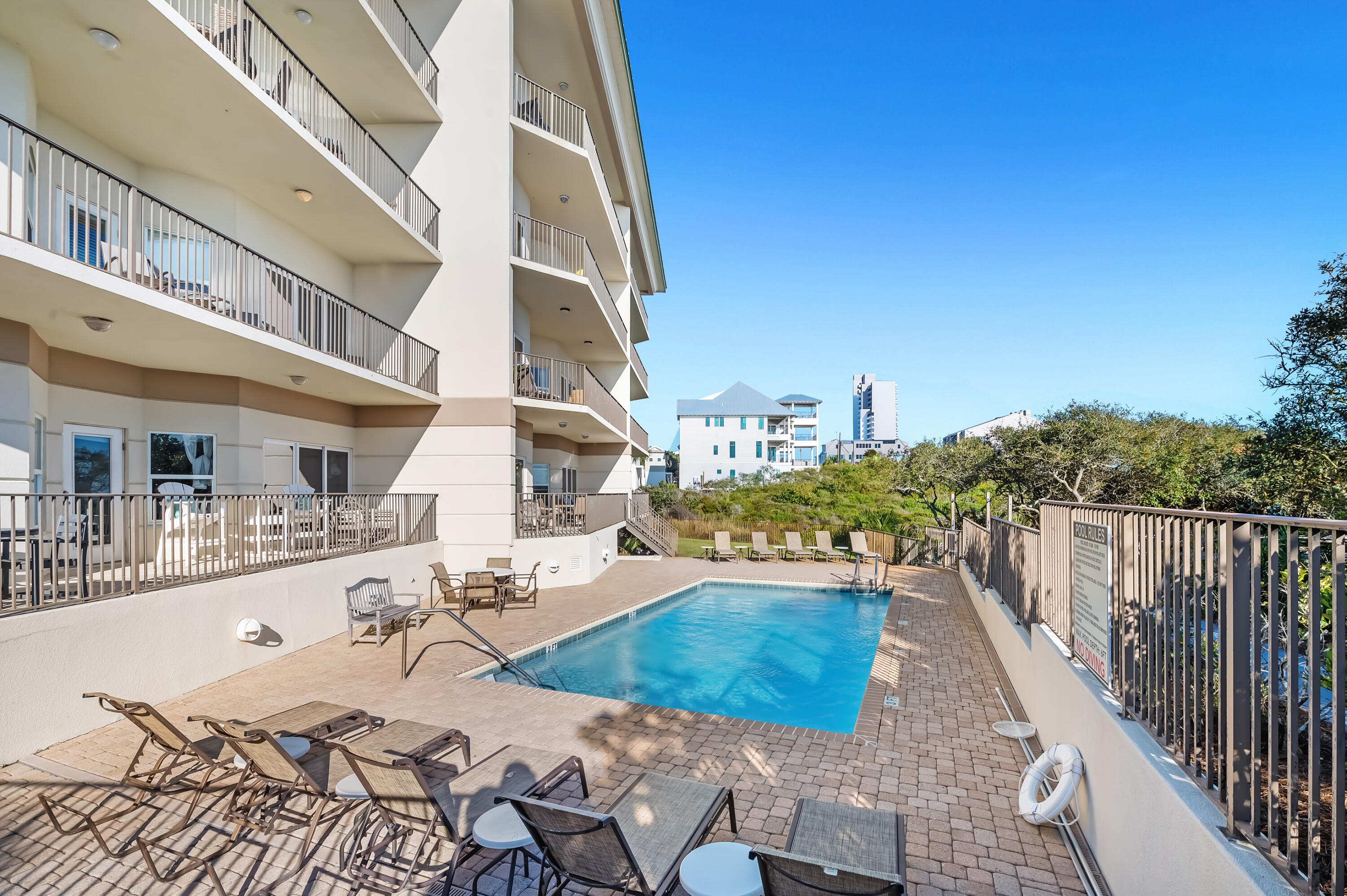 LEGACY THE - Residential