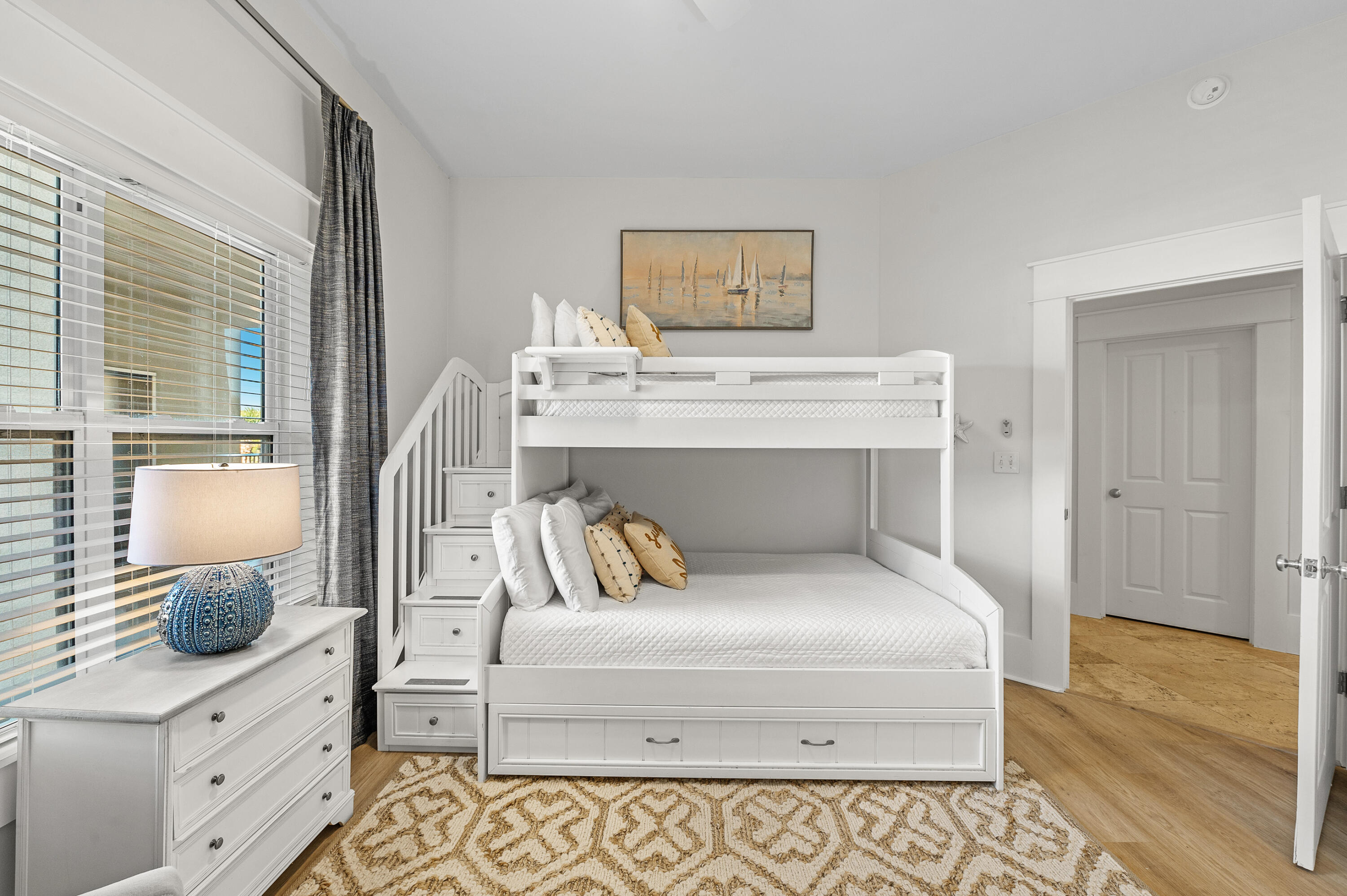 LEGACY THE - Residential