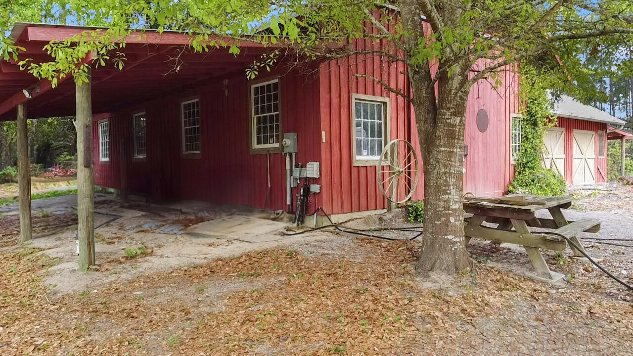 TOWN OF SANTA ROSA - Farm