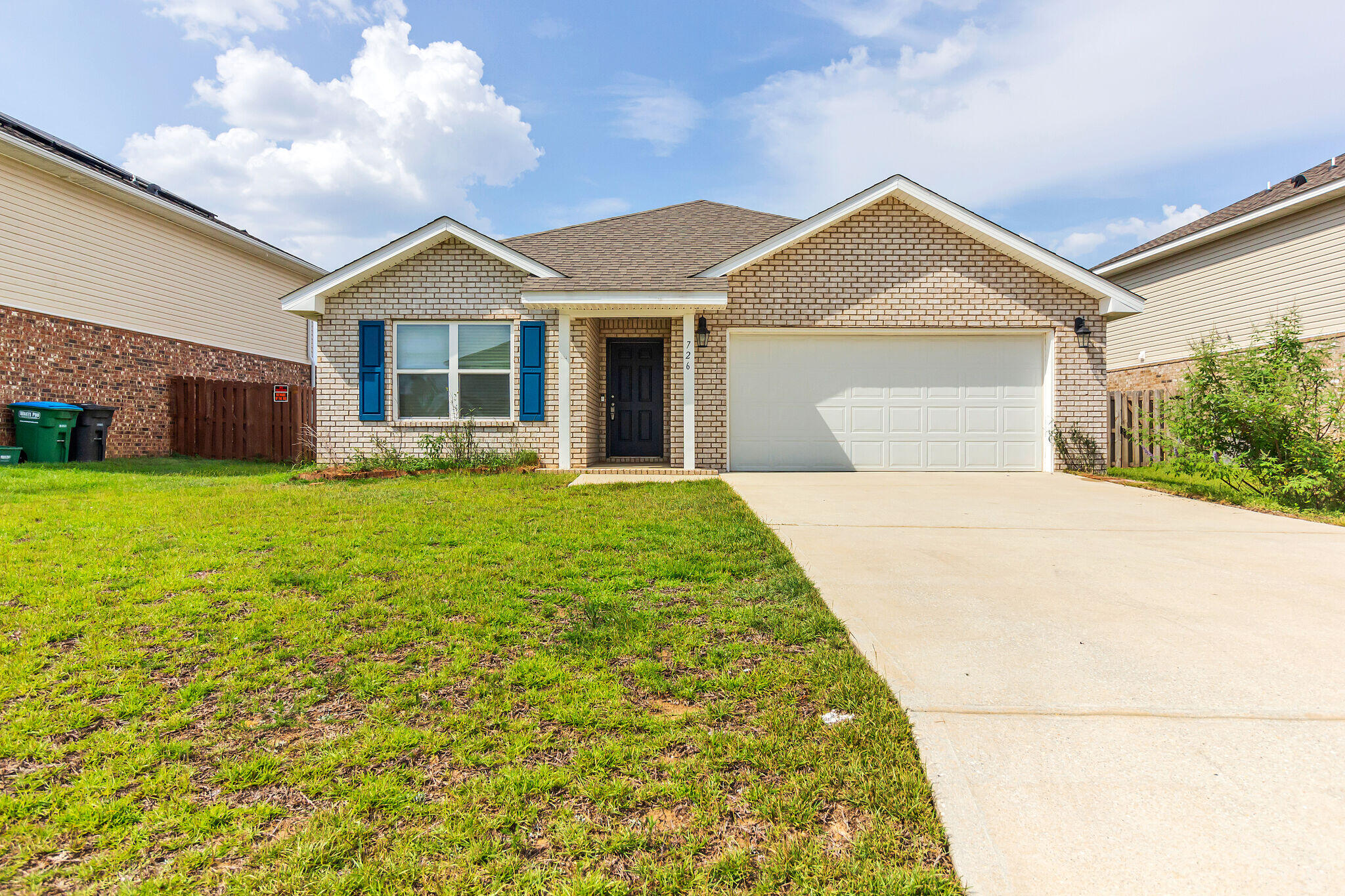 REDSTONE COMMONS - Residential Lease