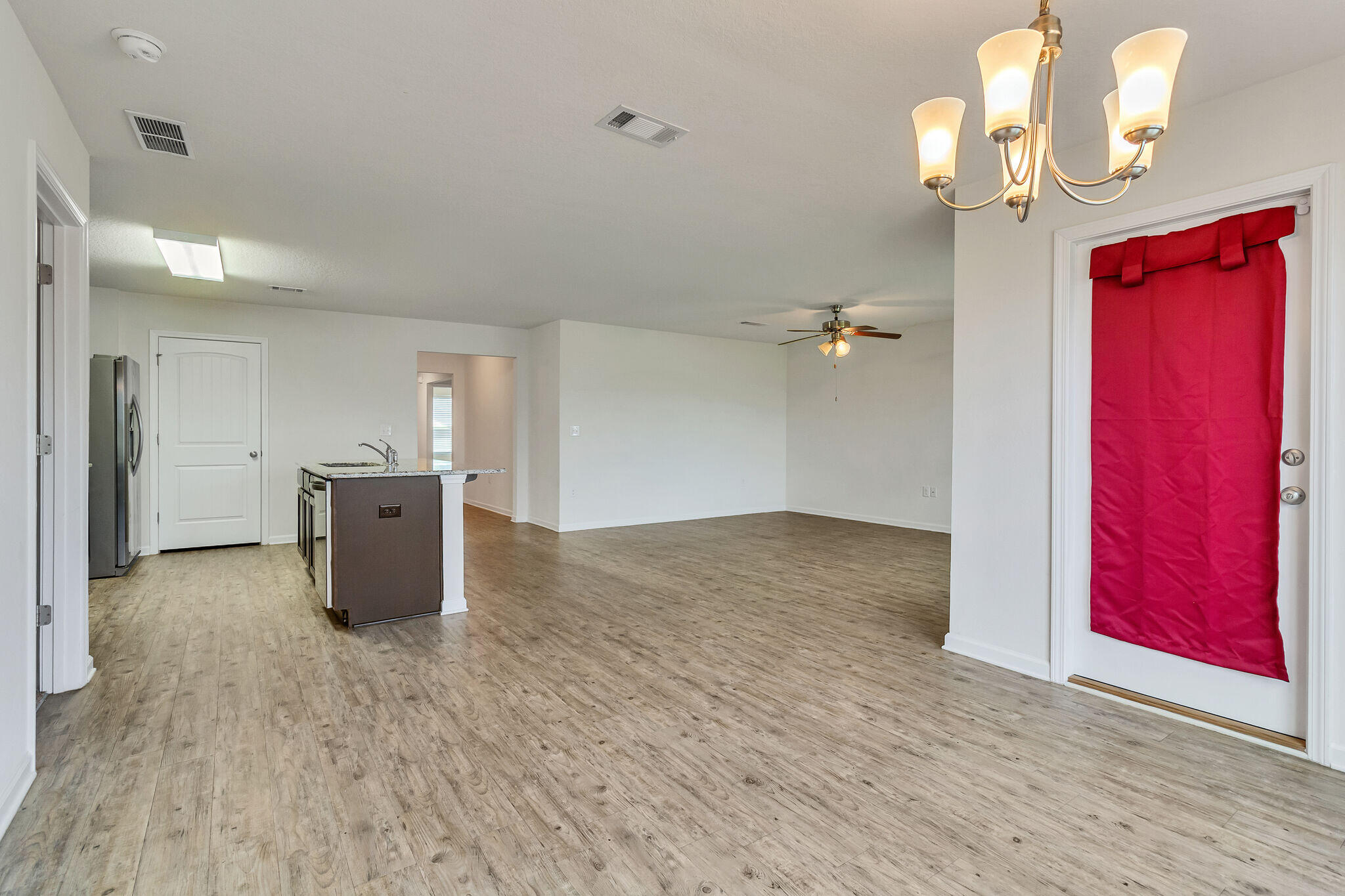 REDSTONE COMMONS - Residential Lease