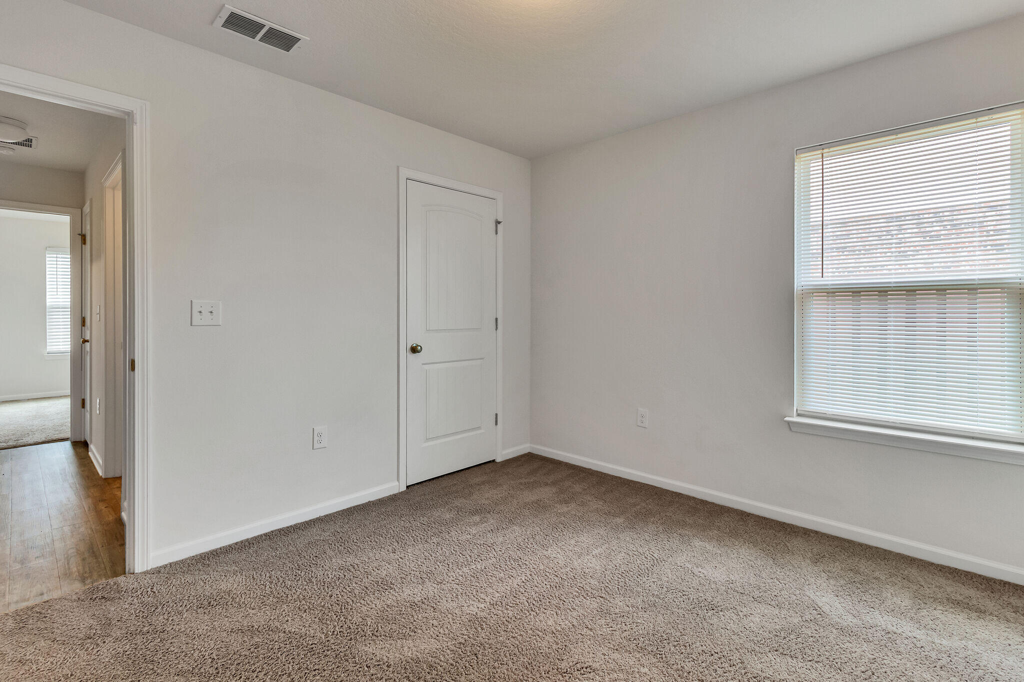 REDSTONE COMMONS - Residential Lease