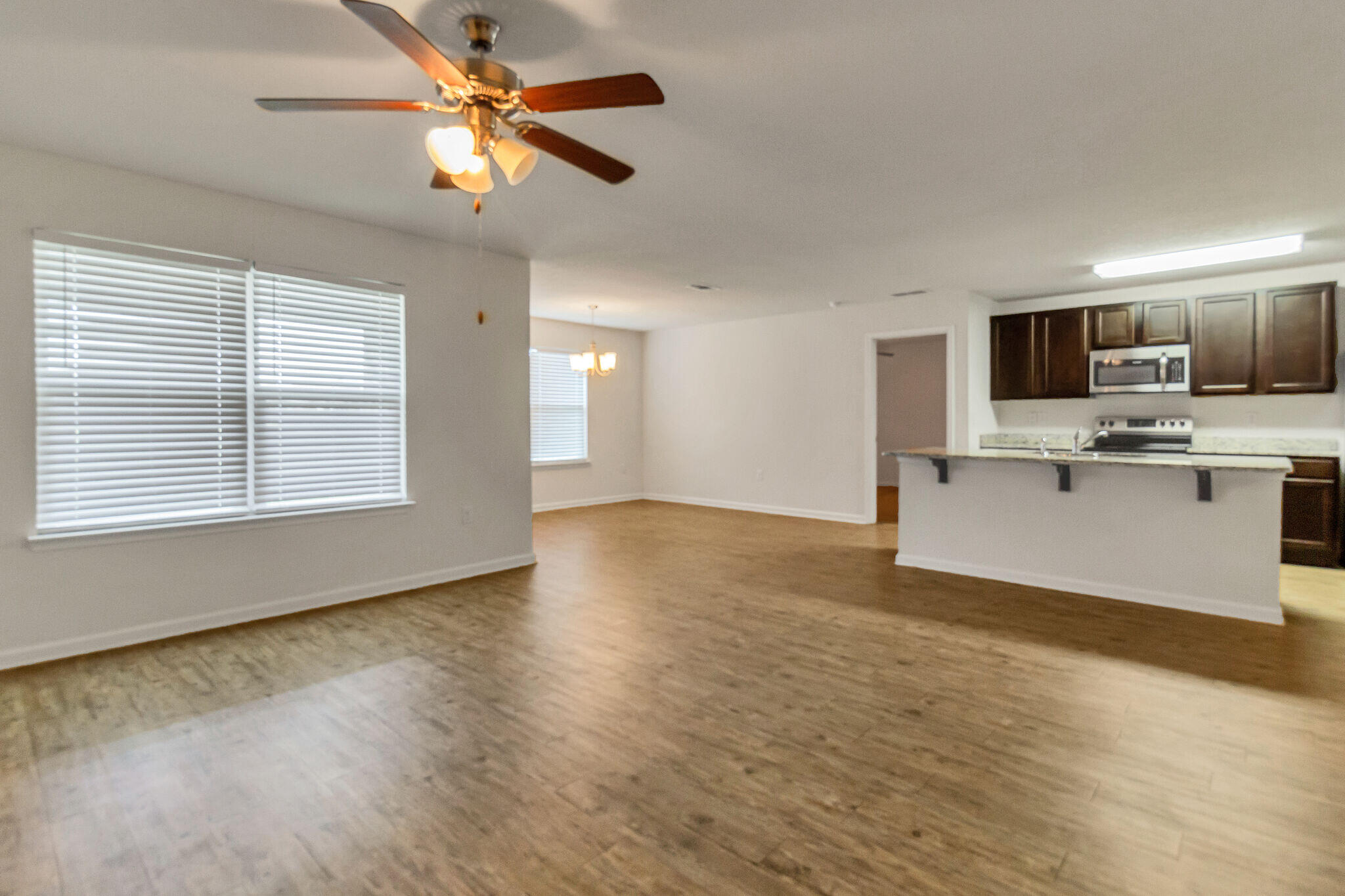 REDSTONE COMMONS - Residential Lease