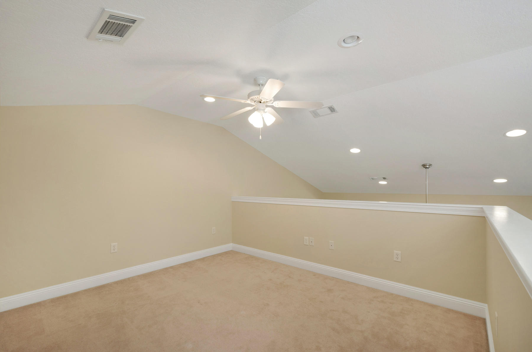 GLENEAGLES GREEN B/B LOT 102 - Residential