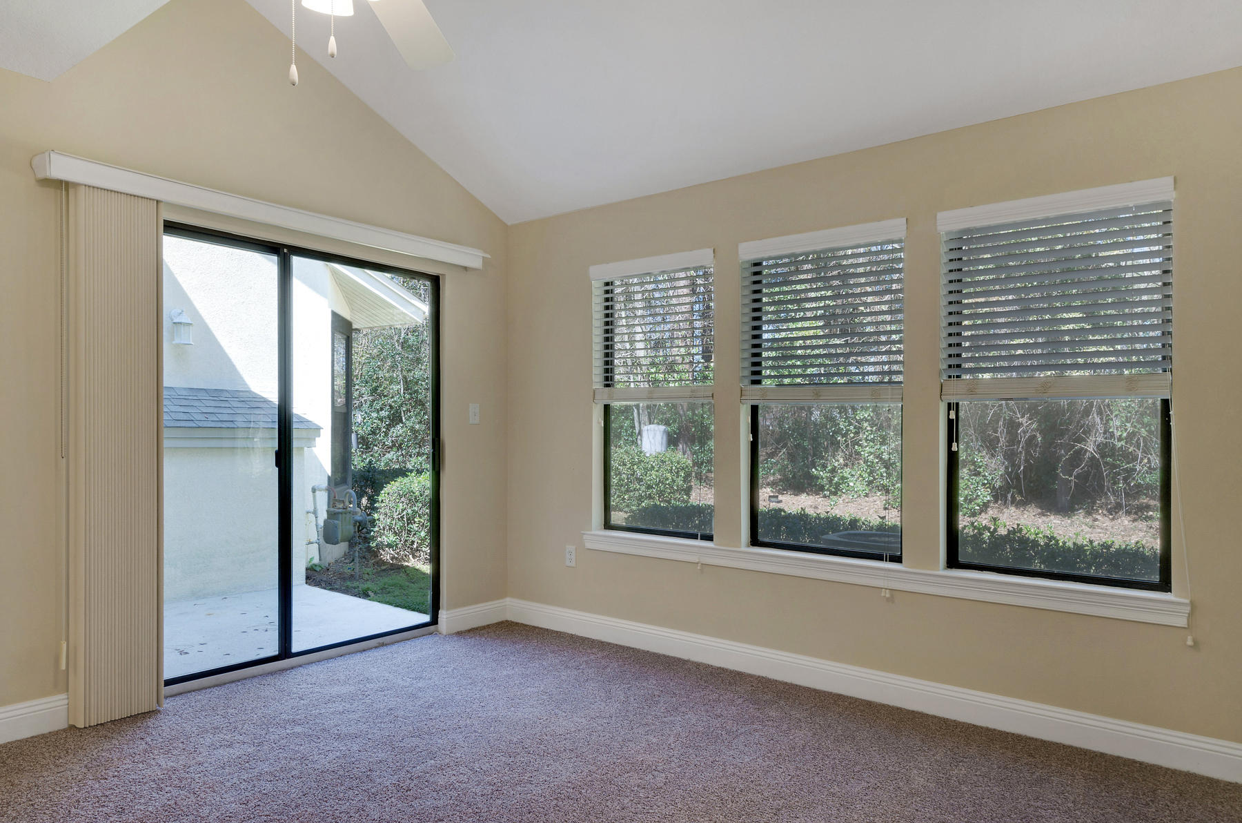 GLENEAGLES GREEN B/B LOT 102 - Residential