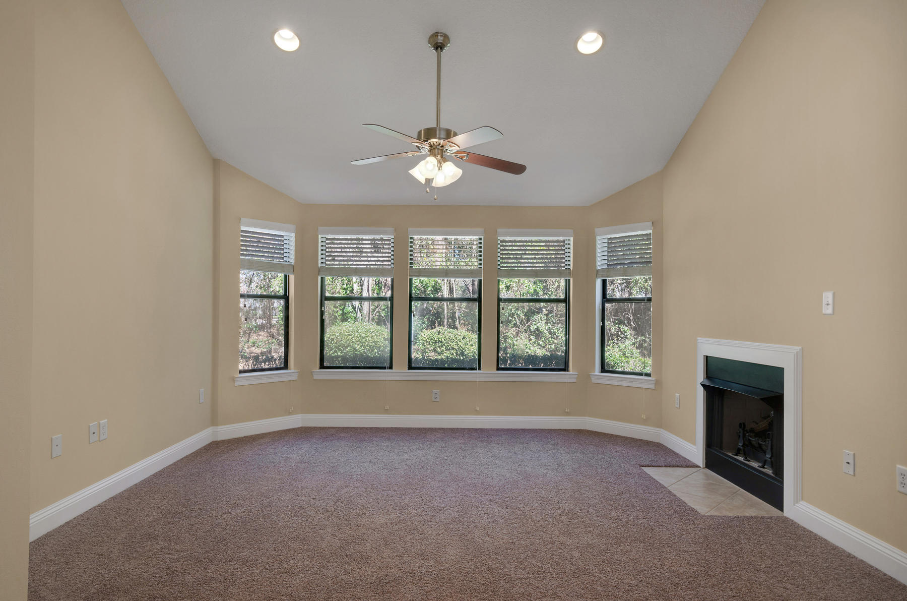 GLENEAGLES GREEN B/B LOT 102 - Residential