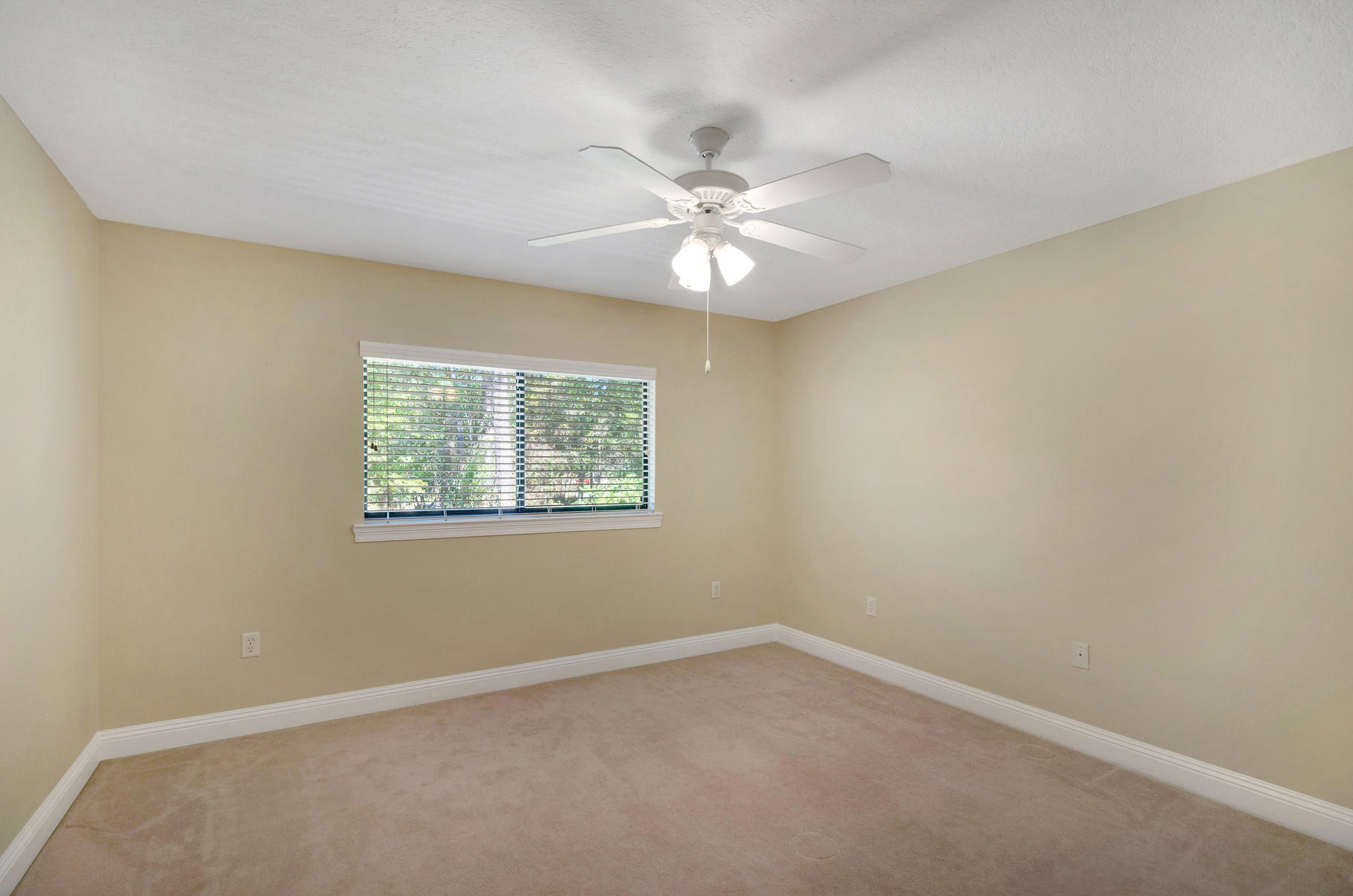 GLENEAGLES GREEN B/B LOT 102 - Residential