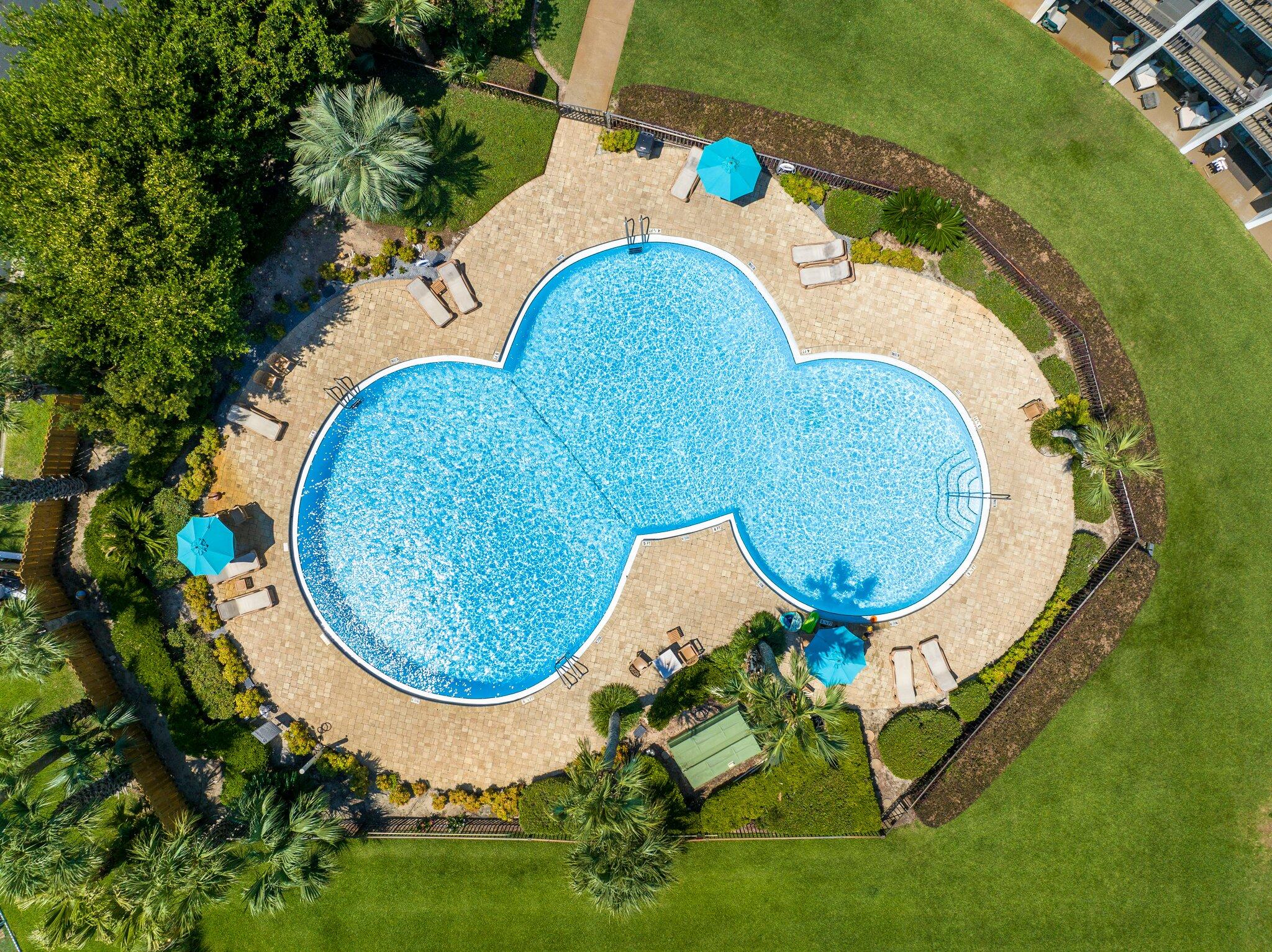 PIRATES BAY PH 1 - Residential