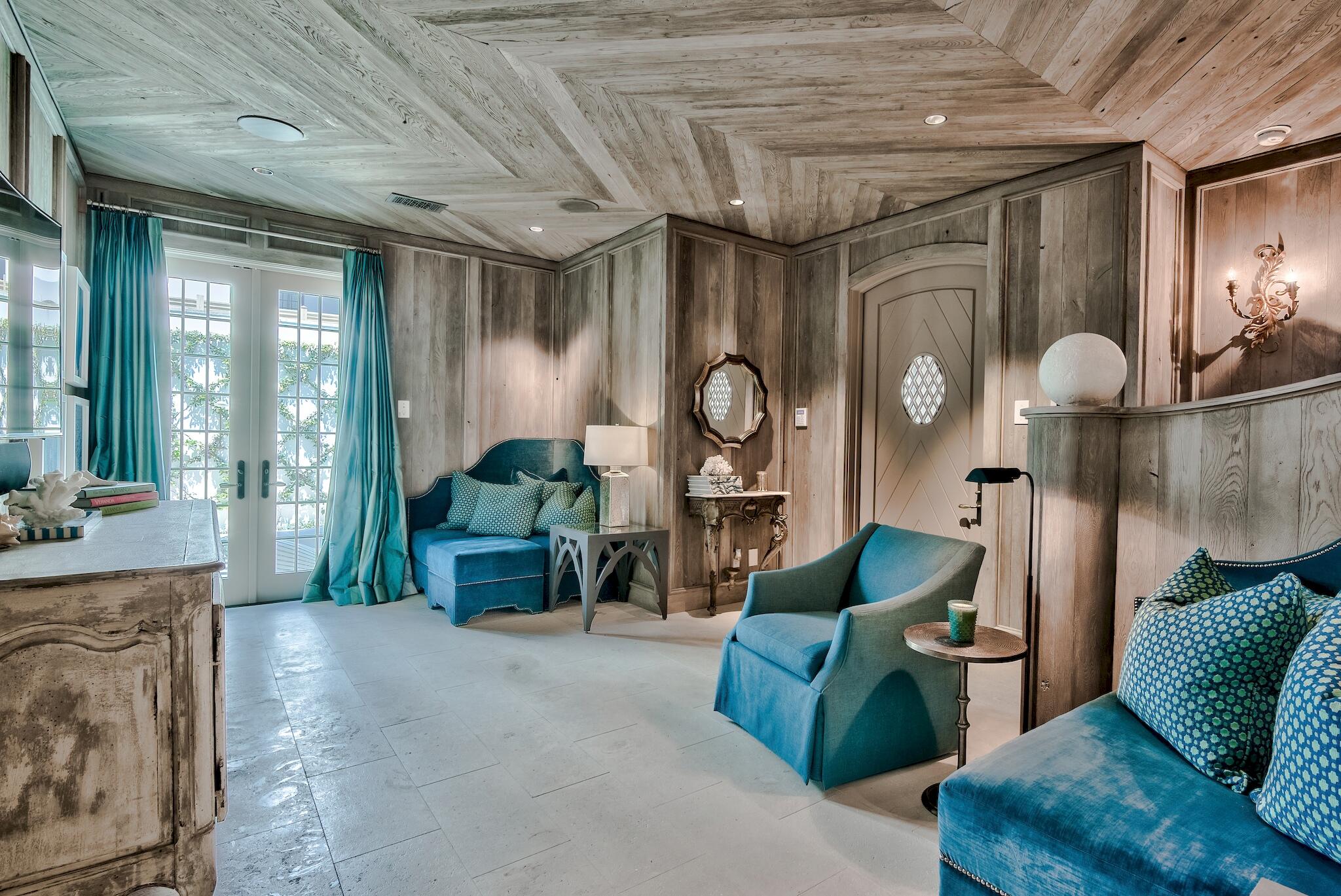 ALYS BEACH - Residential