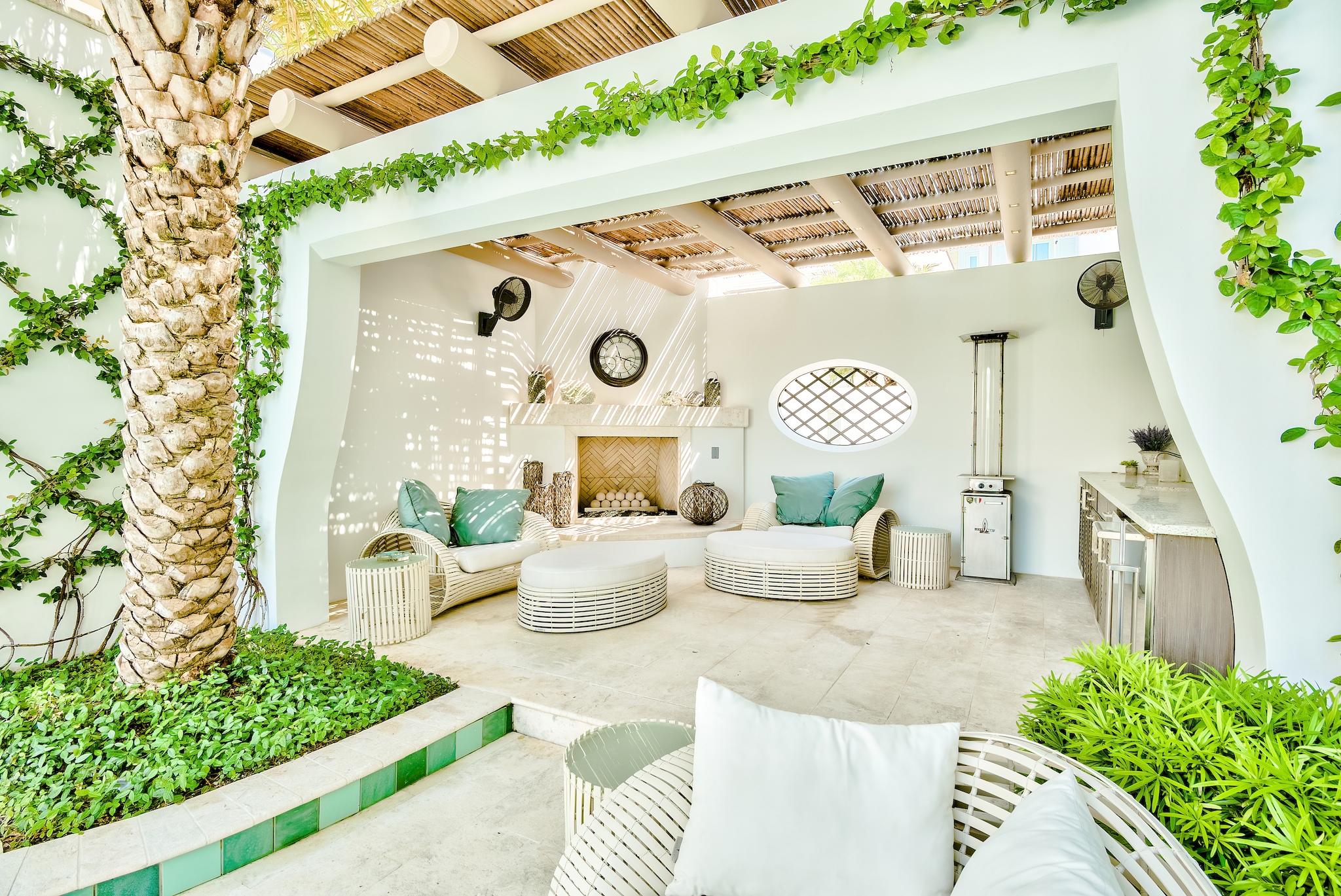 ALYS BEACH - Residential