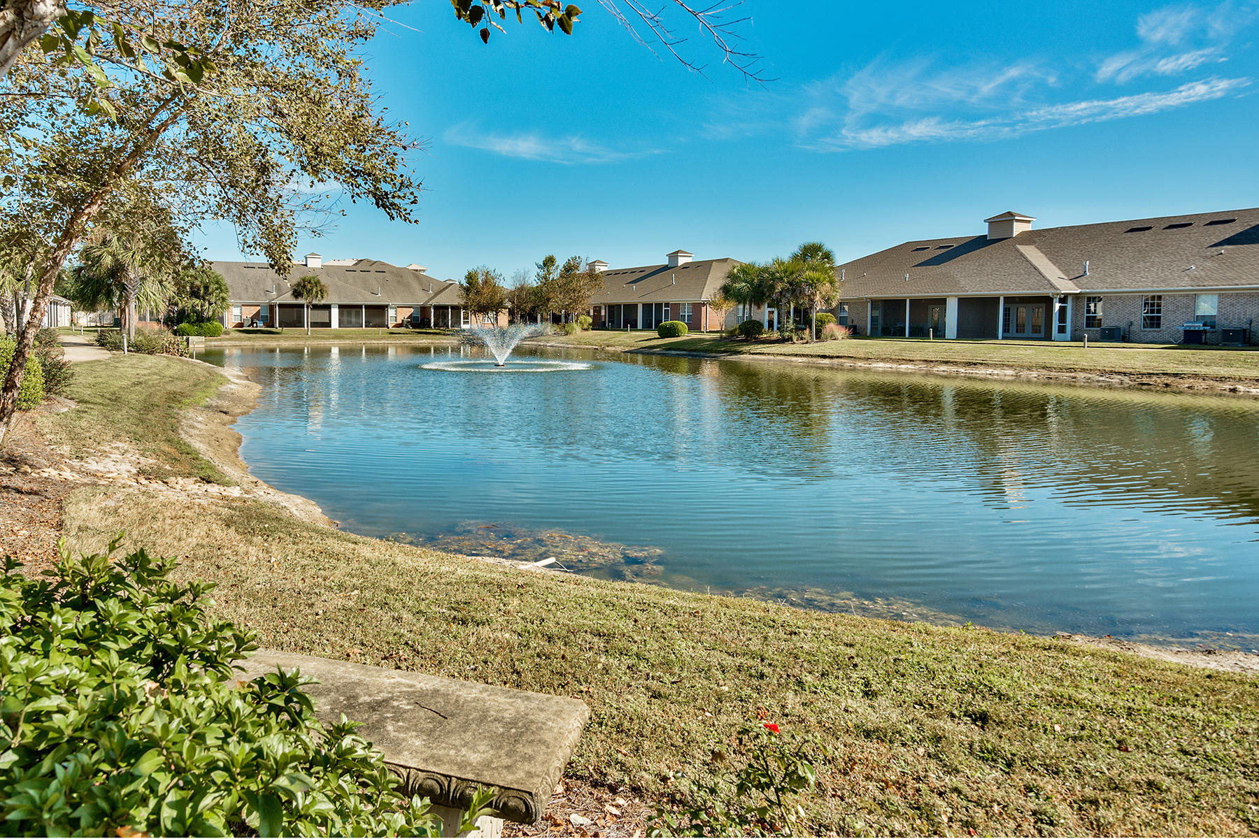 DIAMOND LAKES - Residential