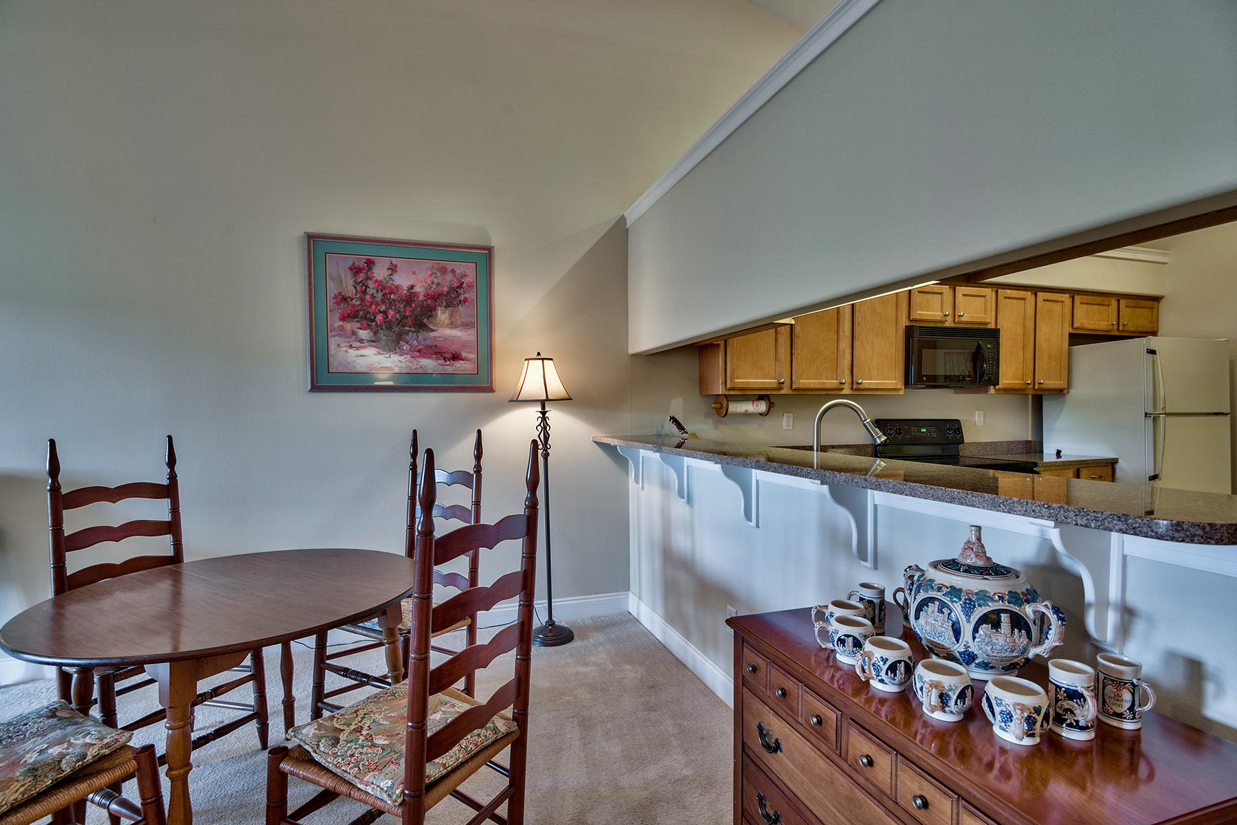 DIAMOND LAKES - Residential