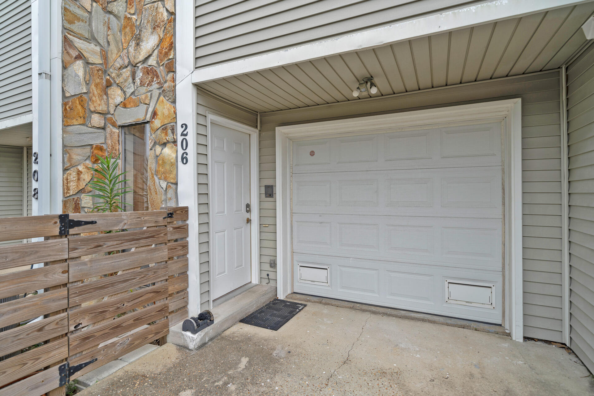 SNUG HARBOR - Residential Lease