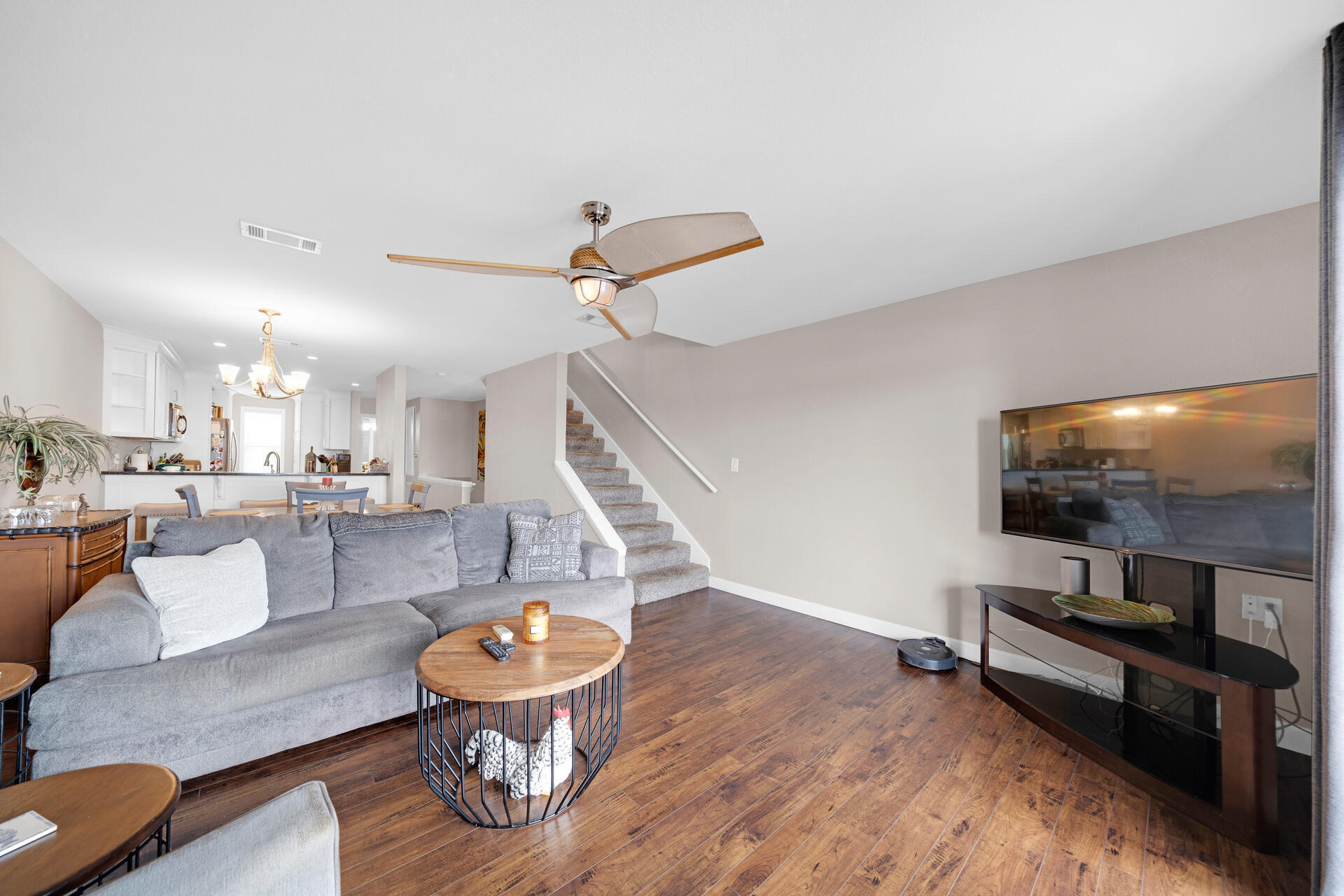 SNUG HARBOR - Residential Lease