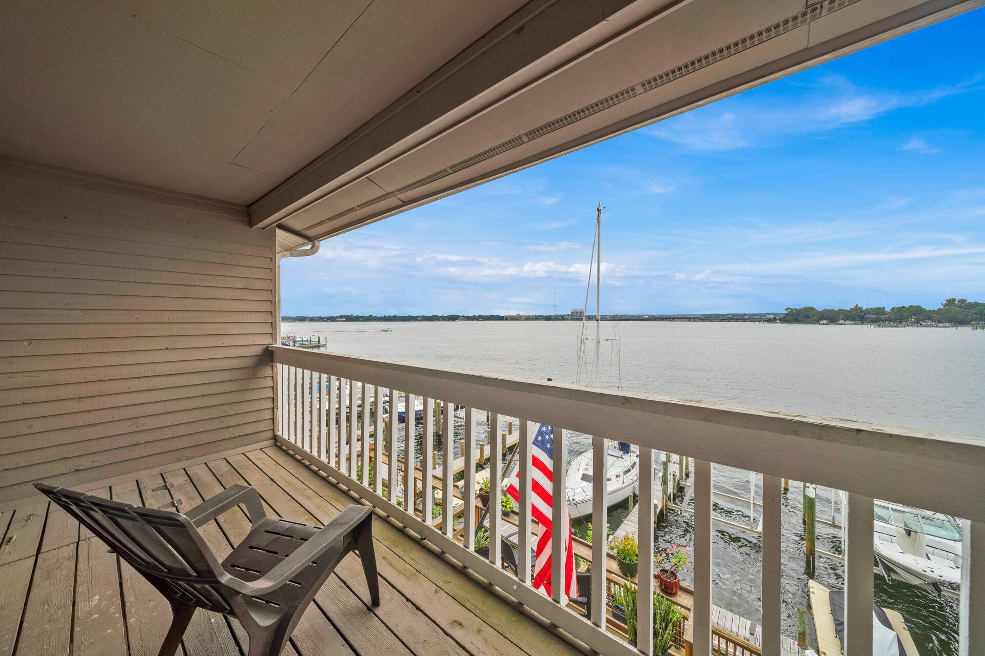 SNUG HARBOR - Residential Lease