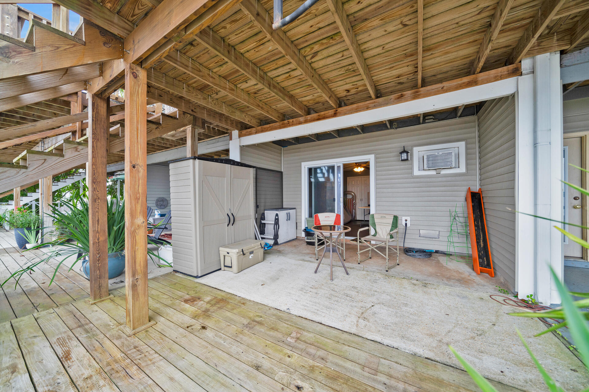 SNUG HARBOR - Residential Lease