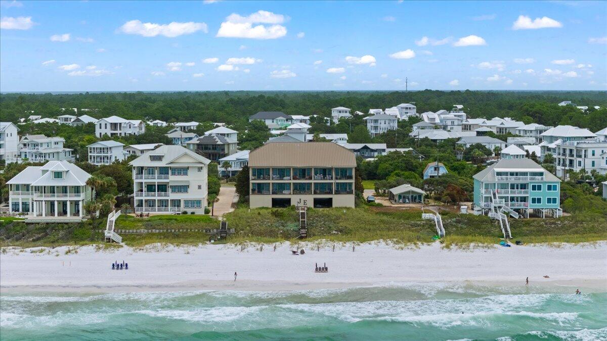 JOURNEYS END CONDO - Residential