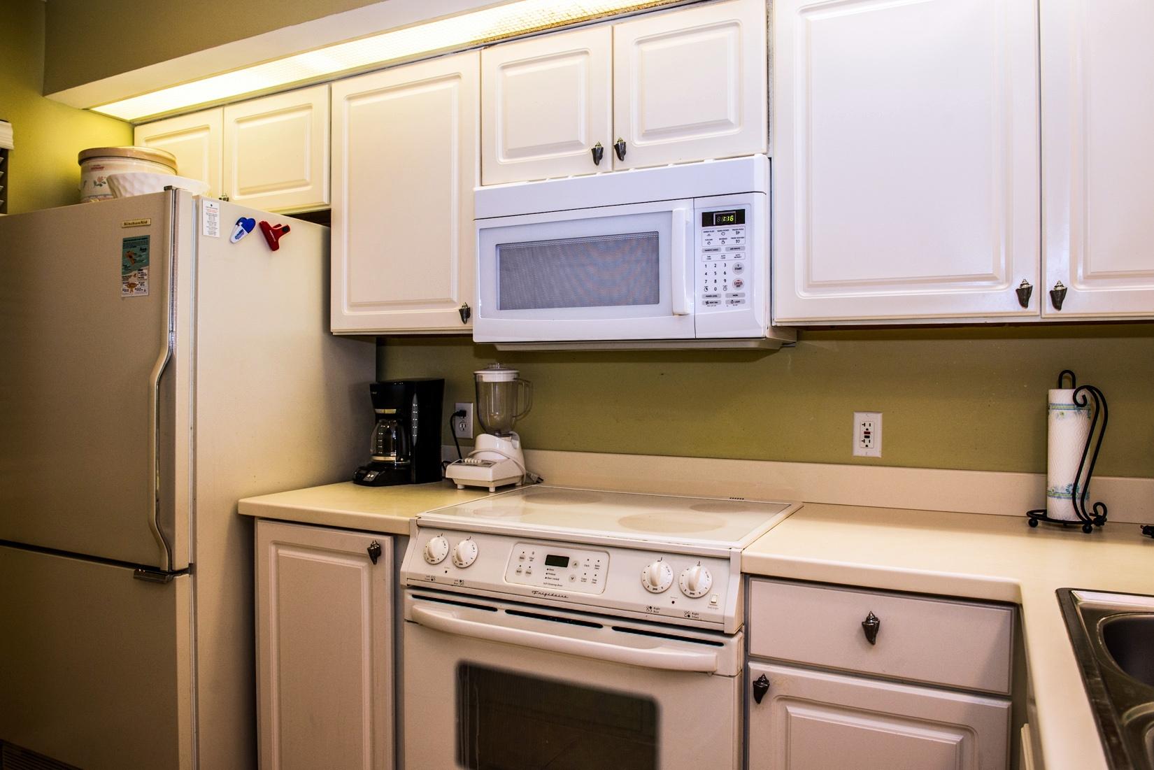 TOPS'L BEACH MANOR - Residential