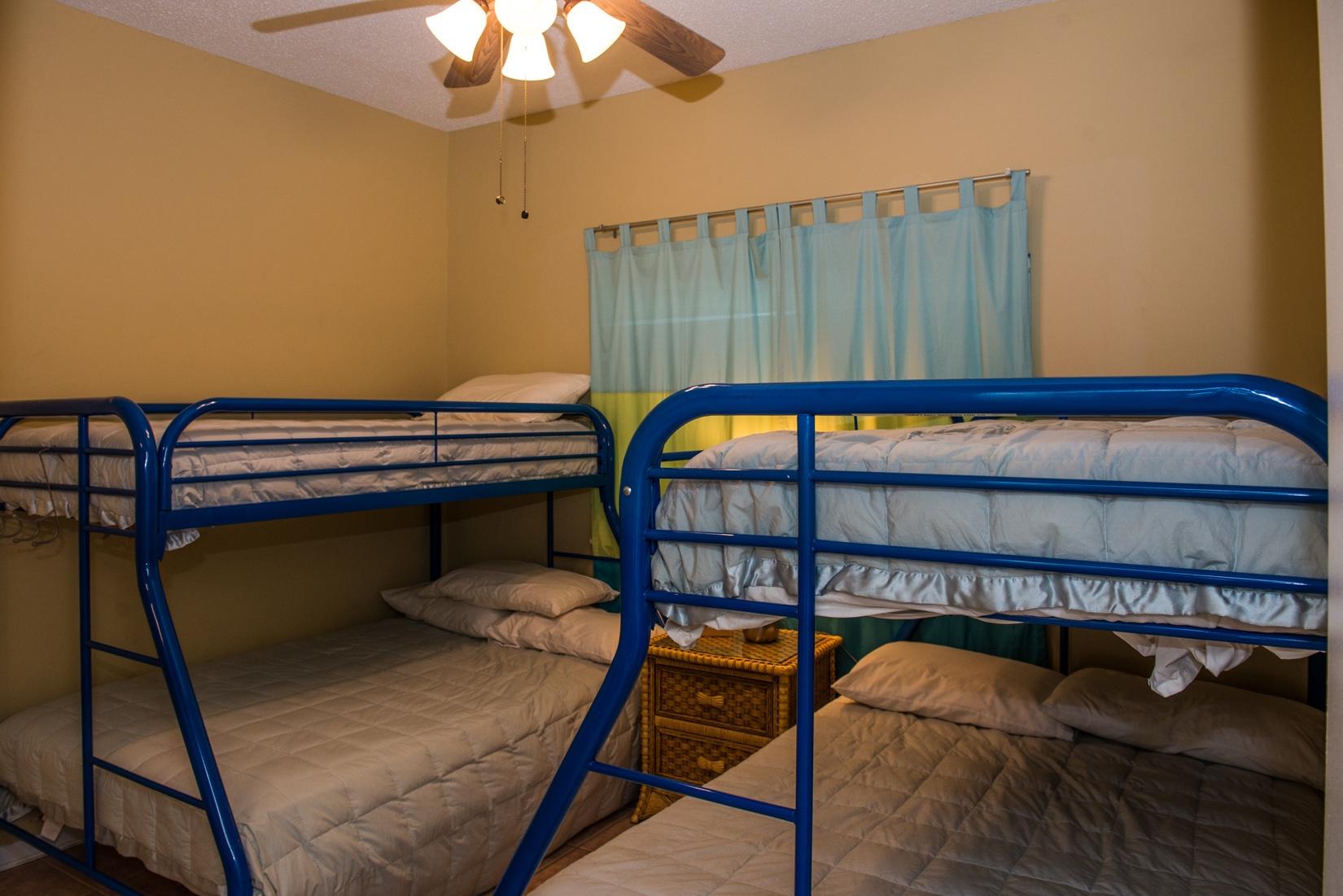 TOPS'L BEACH MANOR - Residential