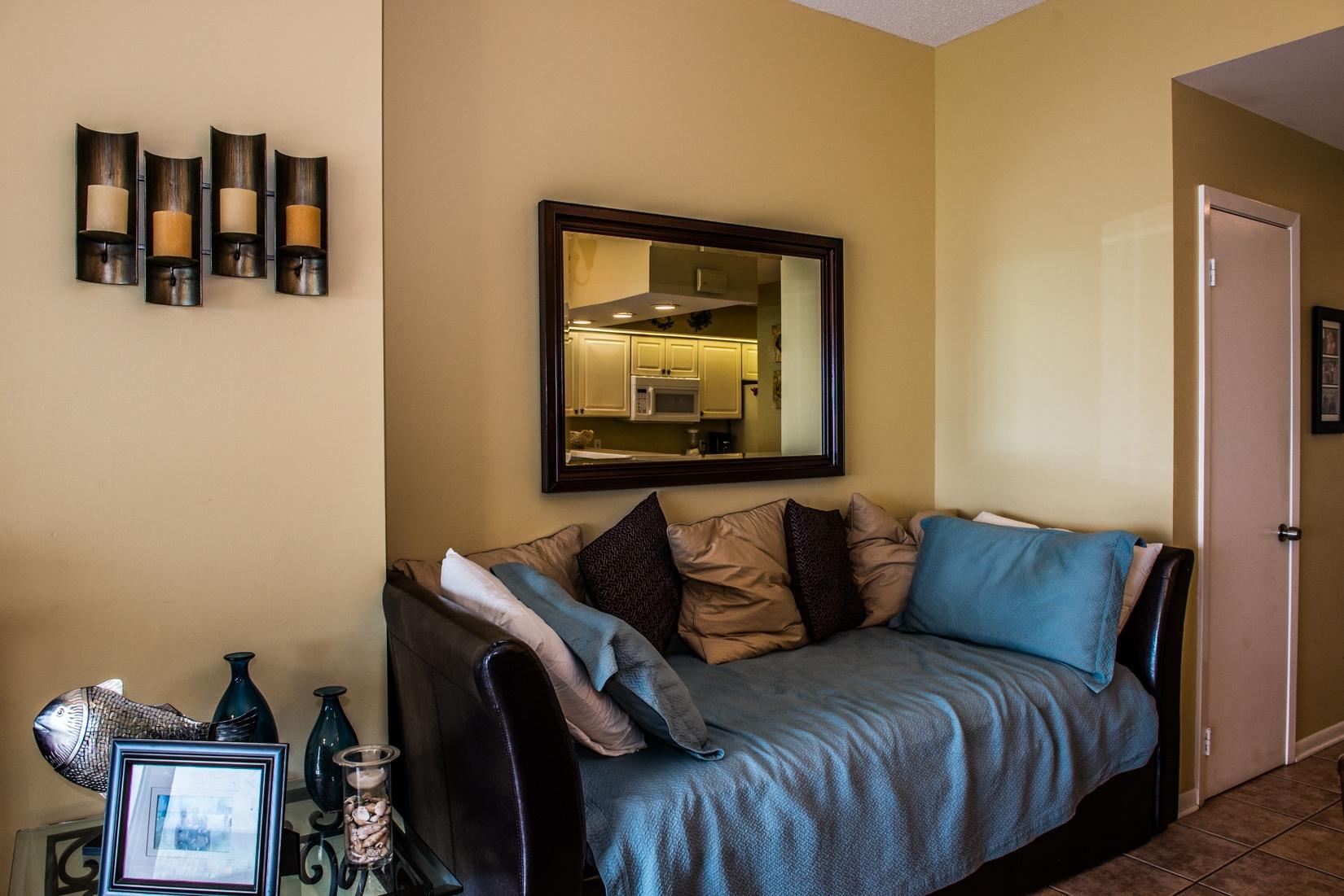 TOPS'L BEACH MANOR - Residential