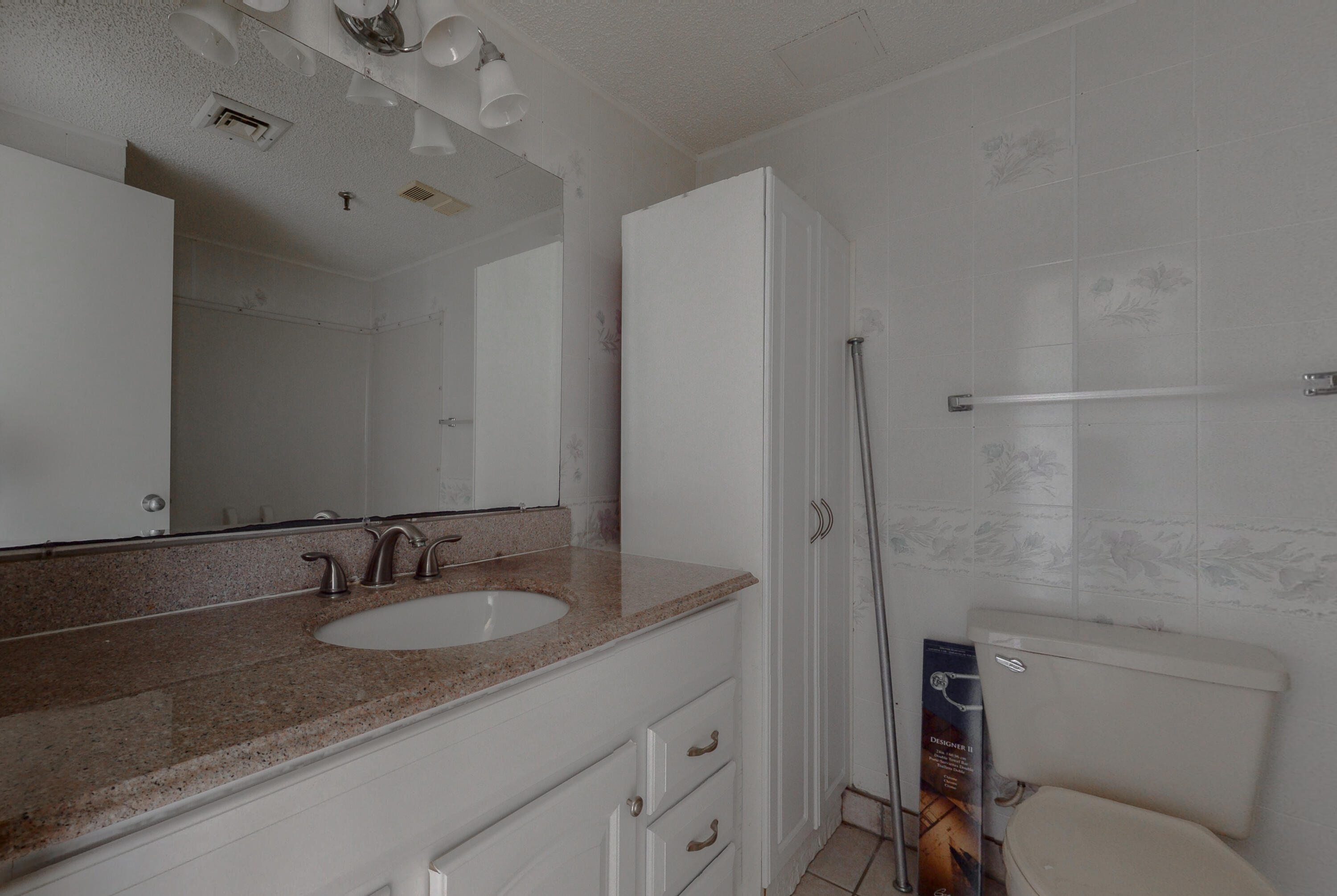 PIRATES BAY PH 1 - Residential