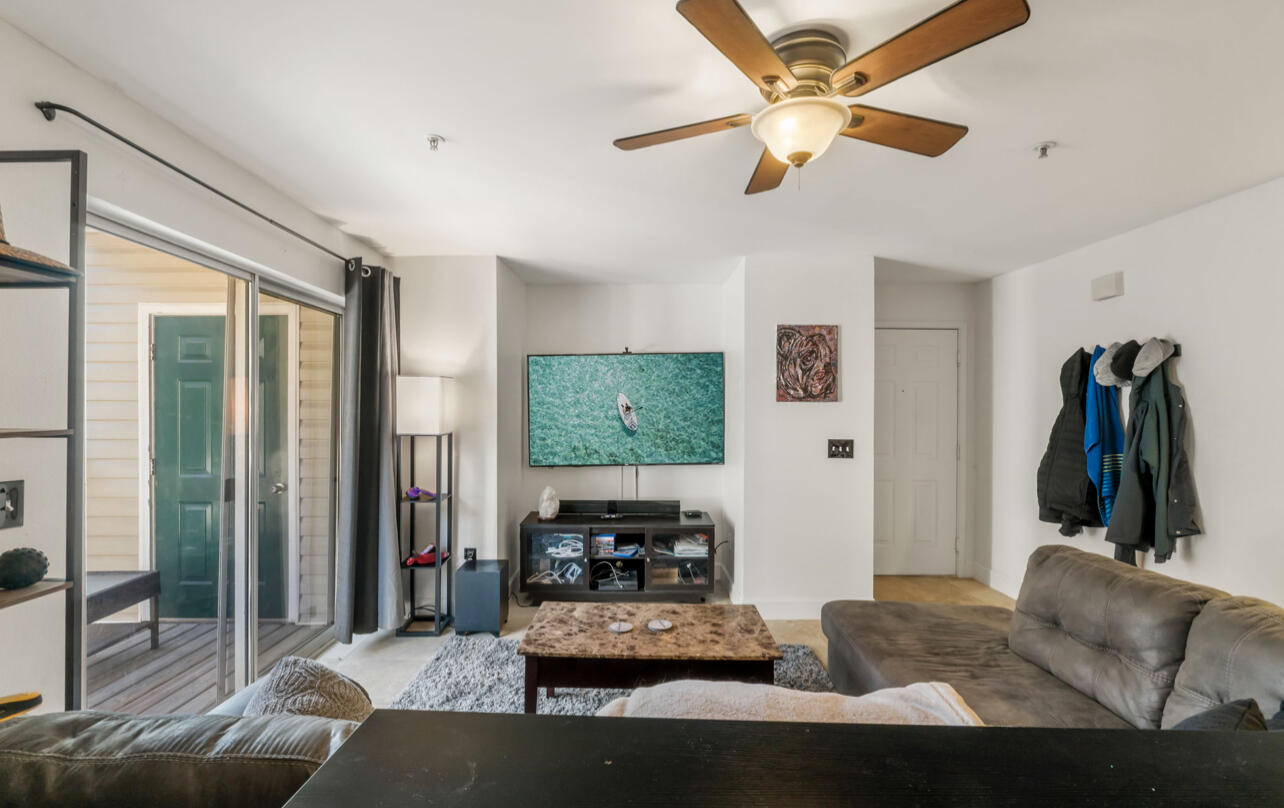 INDIAN LAKE - Residential